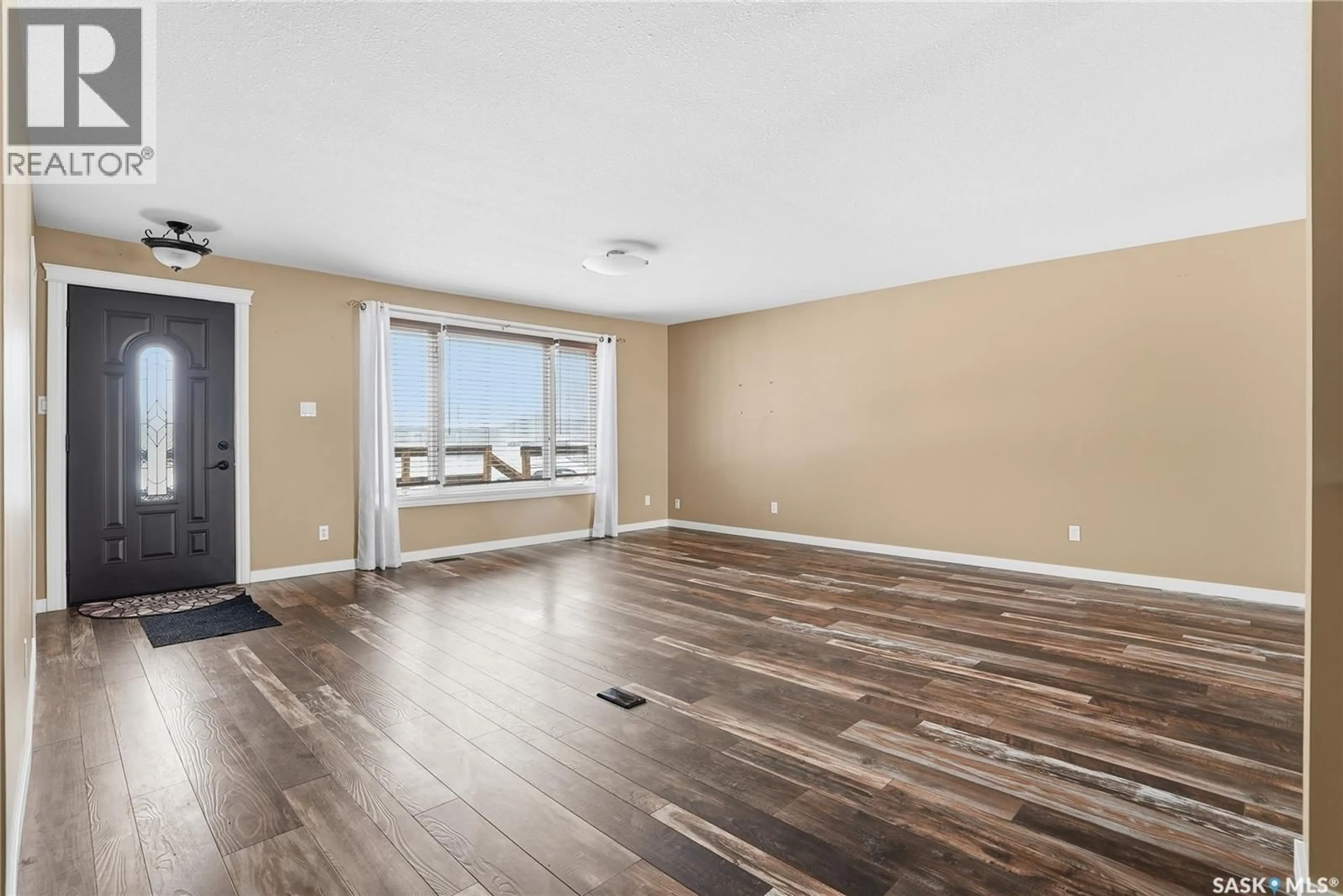 A pic of a room for 49 4TH AVENUE, Martensville Saskatchewan S0K2T2