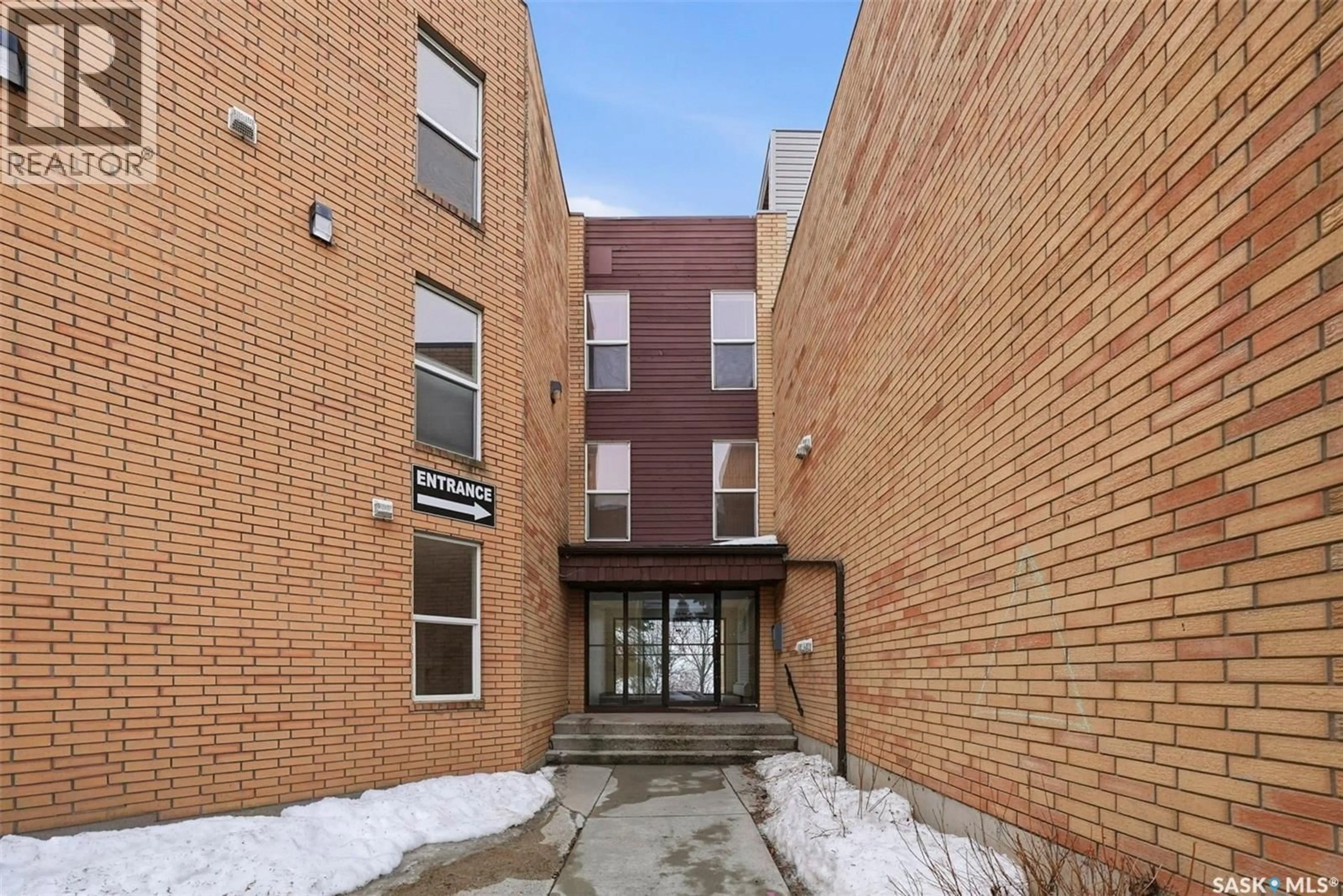 Unknown for 400 423 TAIT COURT, Saskatoon Saskatchewan S7H5L3