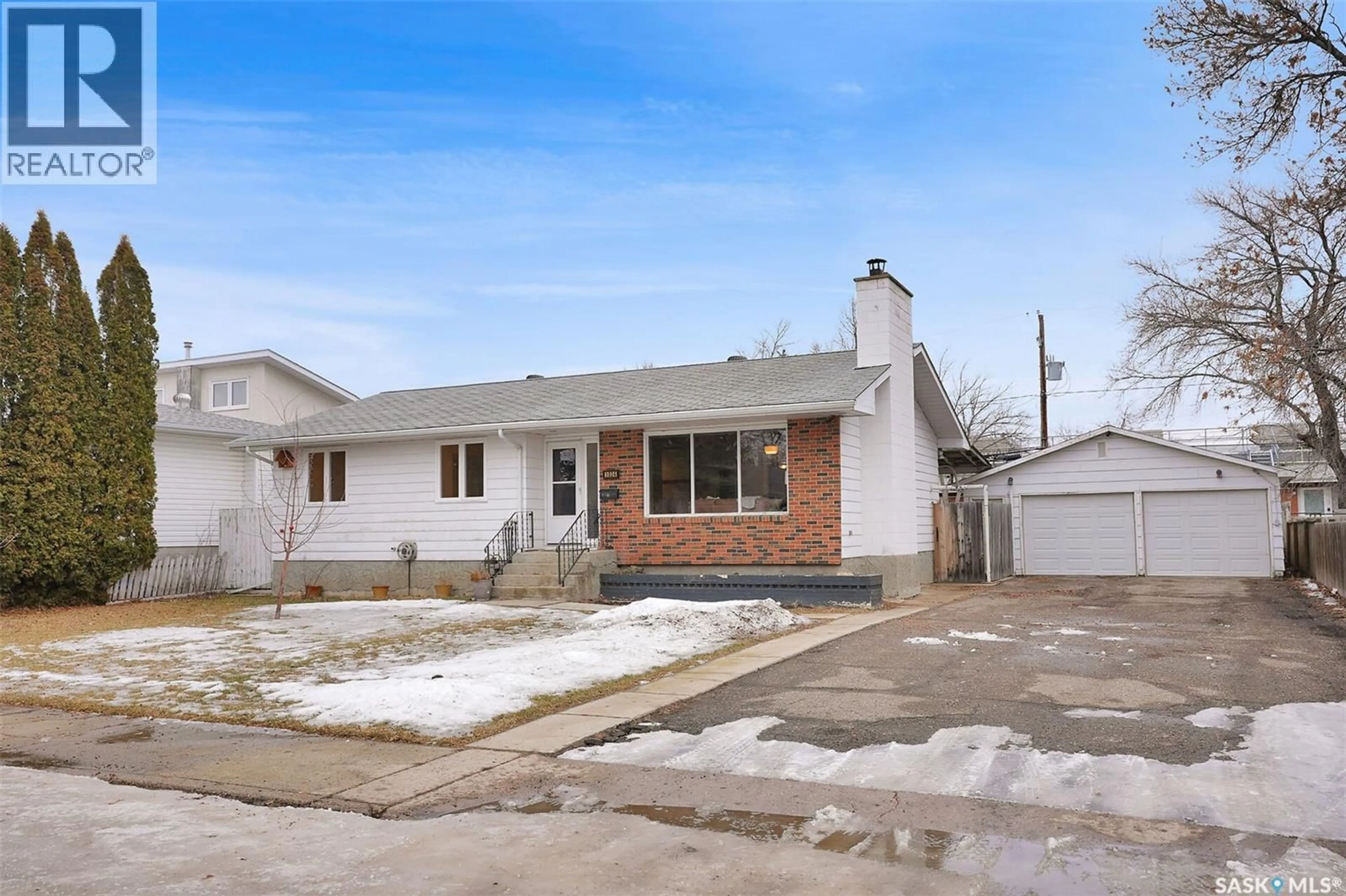 Unknown for 1024 MONTGOMERY STREET, Moose Jaw Saskatchewan S6H2X1