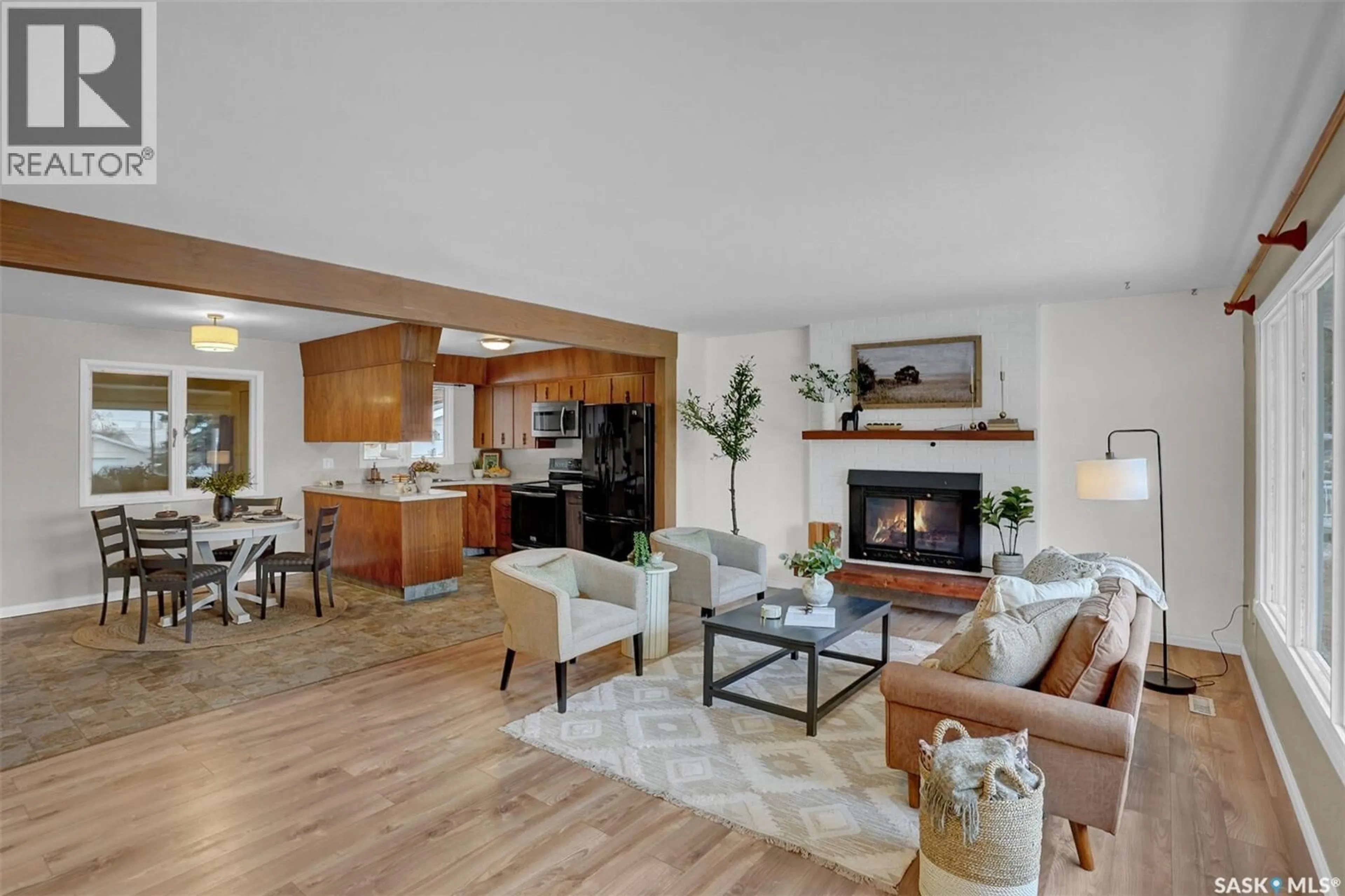 Living room with furniture, unknown for 1024 MONTGOMERY STREET, Moose Jaw Saskatchewan S6H2X1