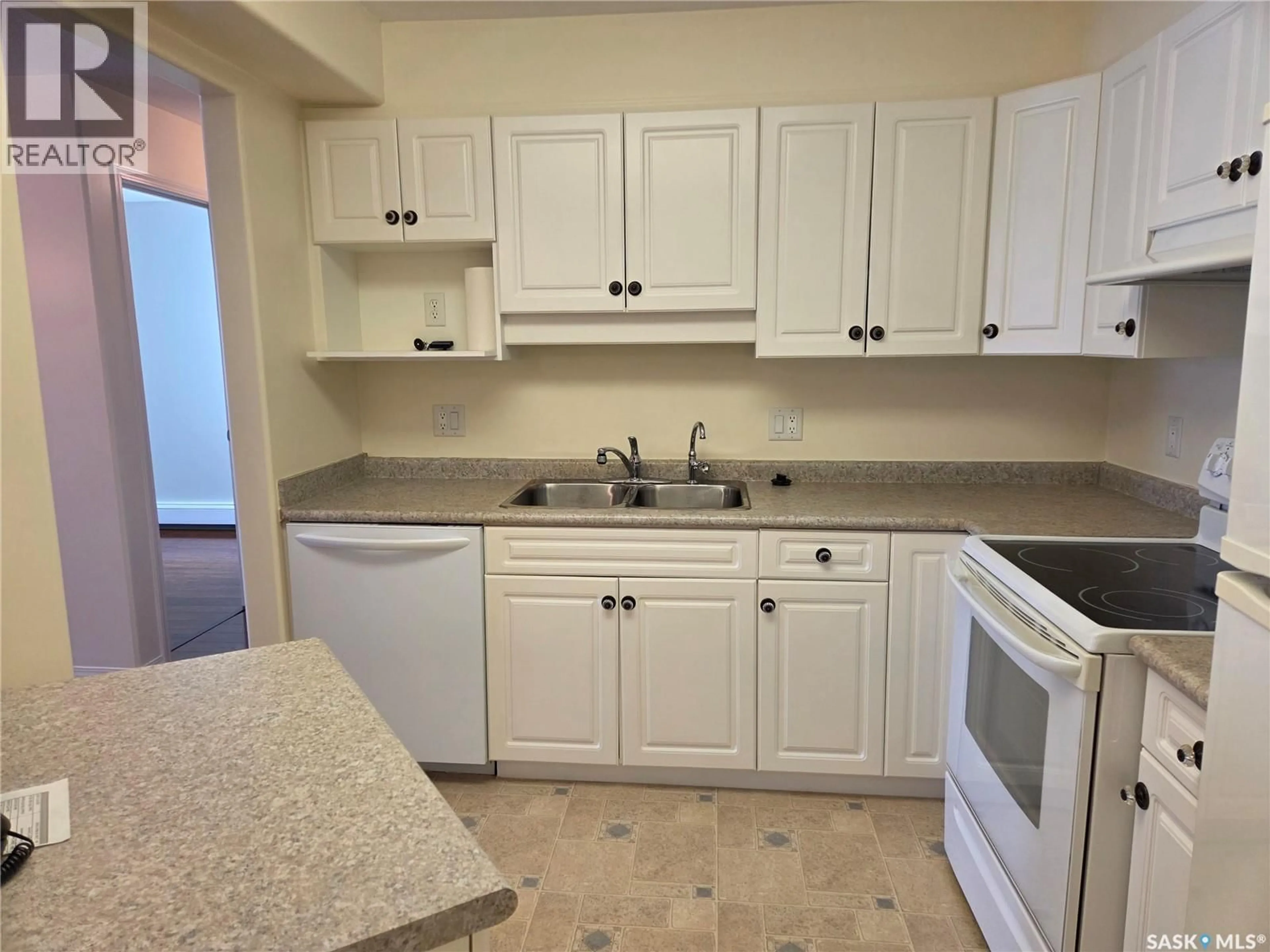 Standard kitchen, unknown for 106 729 101ST STREET, Tisdale Saskatchewan S0E1T0