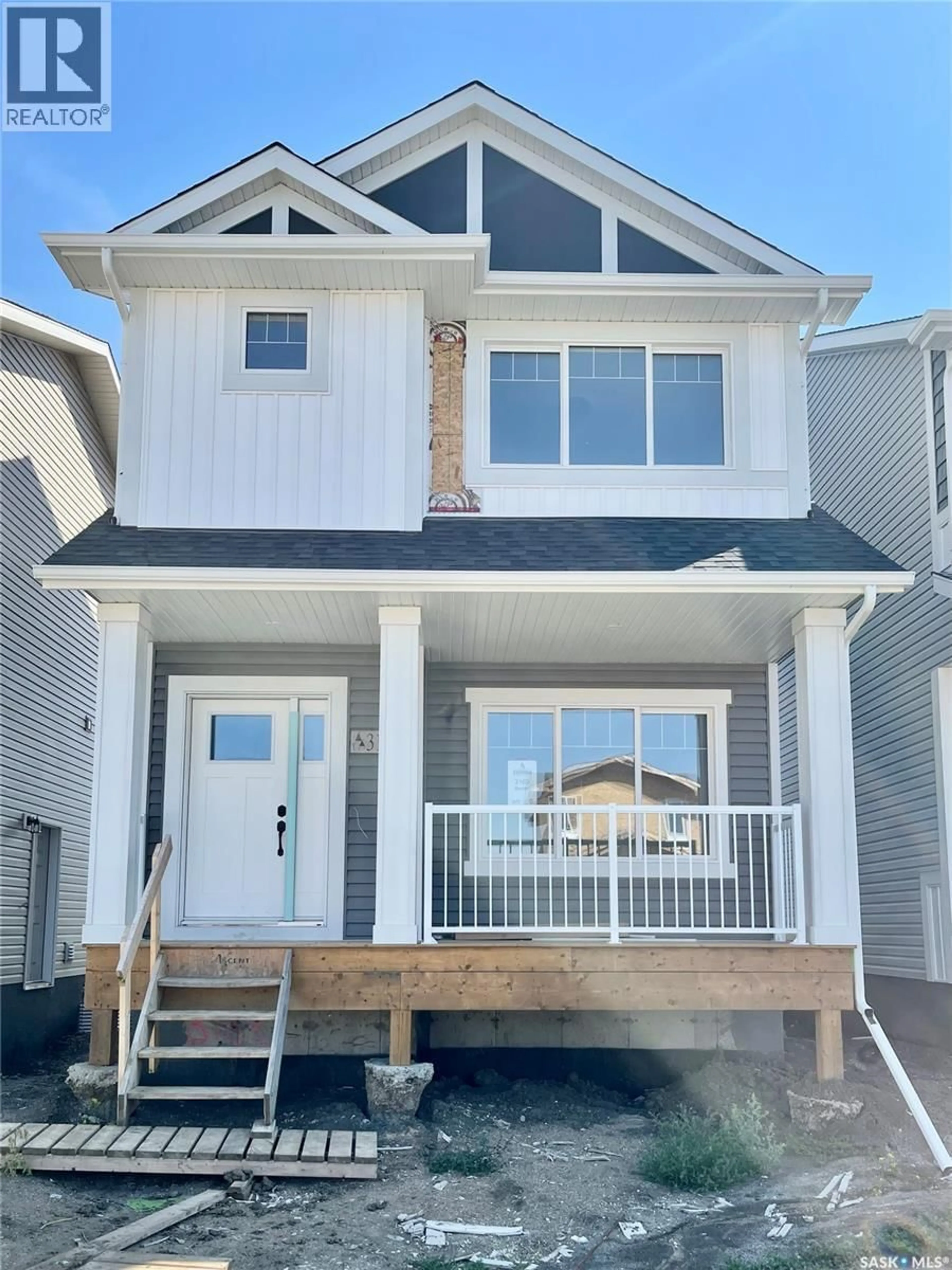 Home with vinyl exterior material, street for 3163 BOWEN STREET, Regina Saskatchewan S4V4C6