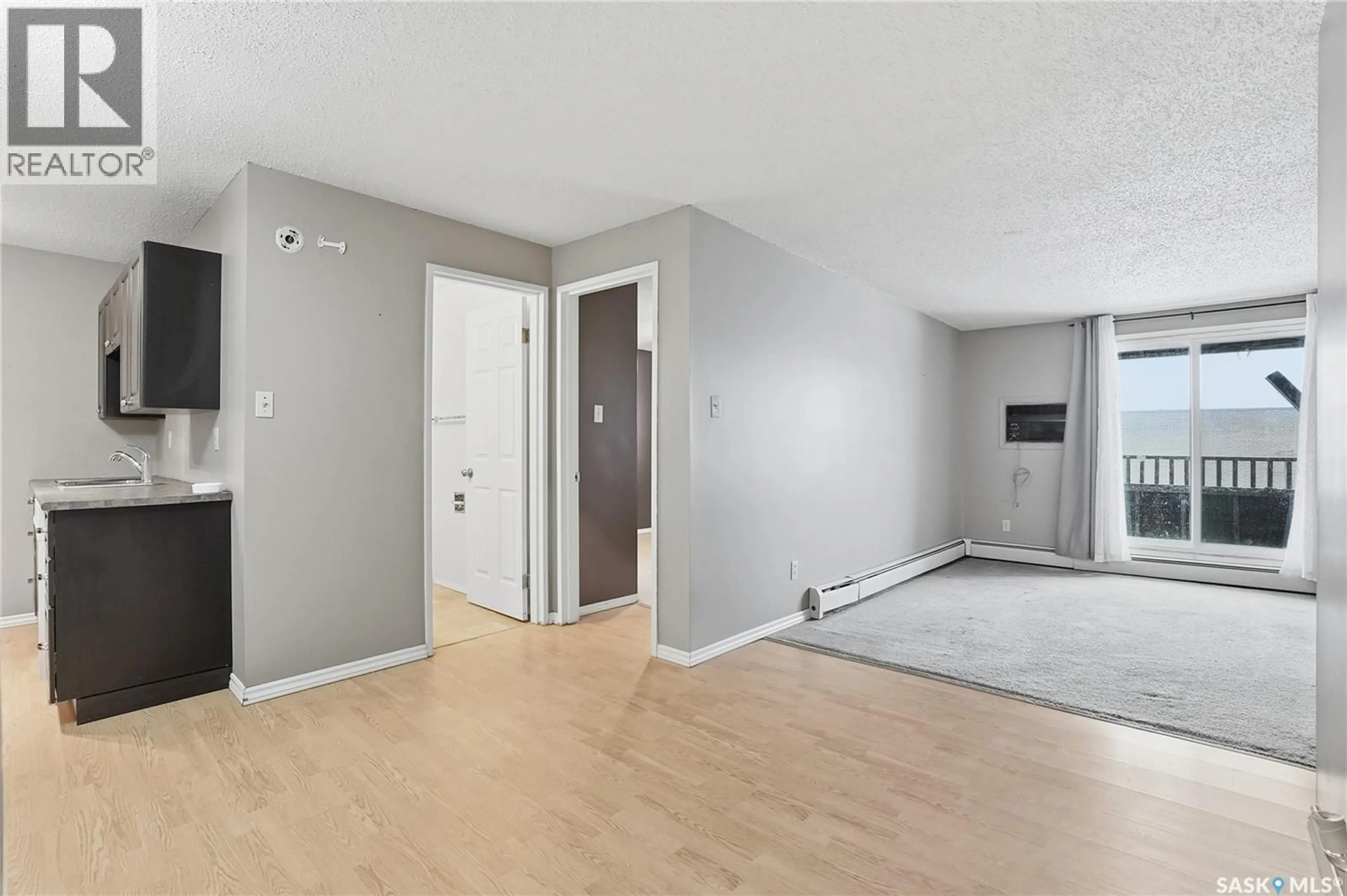 A pic of a room for 306 - 529 X AVENUE, Saskatoon Saskatchewan S7M4P8