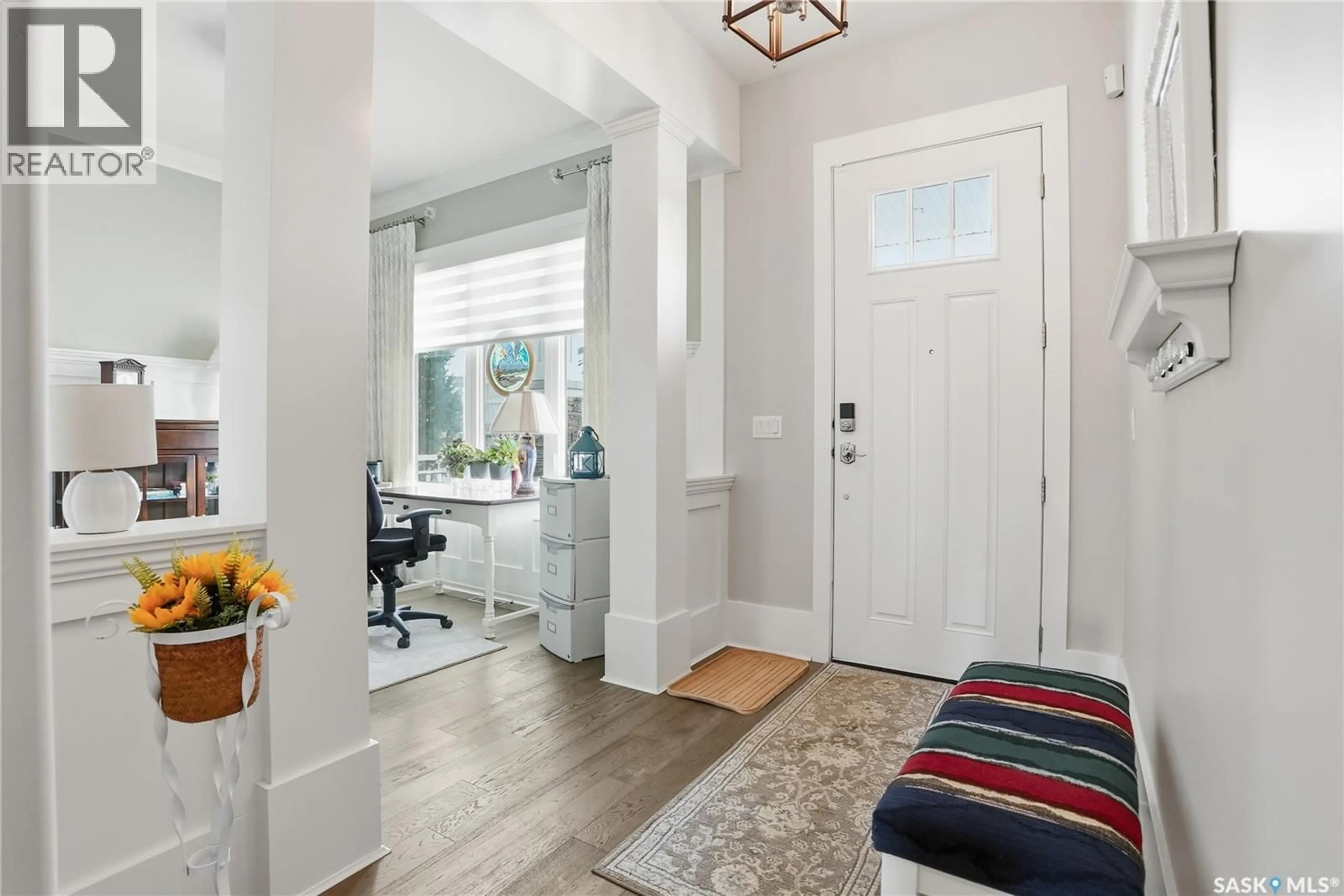 Indoor entryway for 29 115 MEADOWS BOULEVARD, Saskatoon Saskatchewan S7V0E6