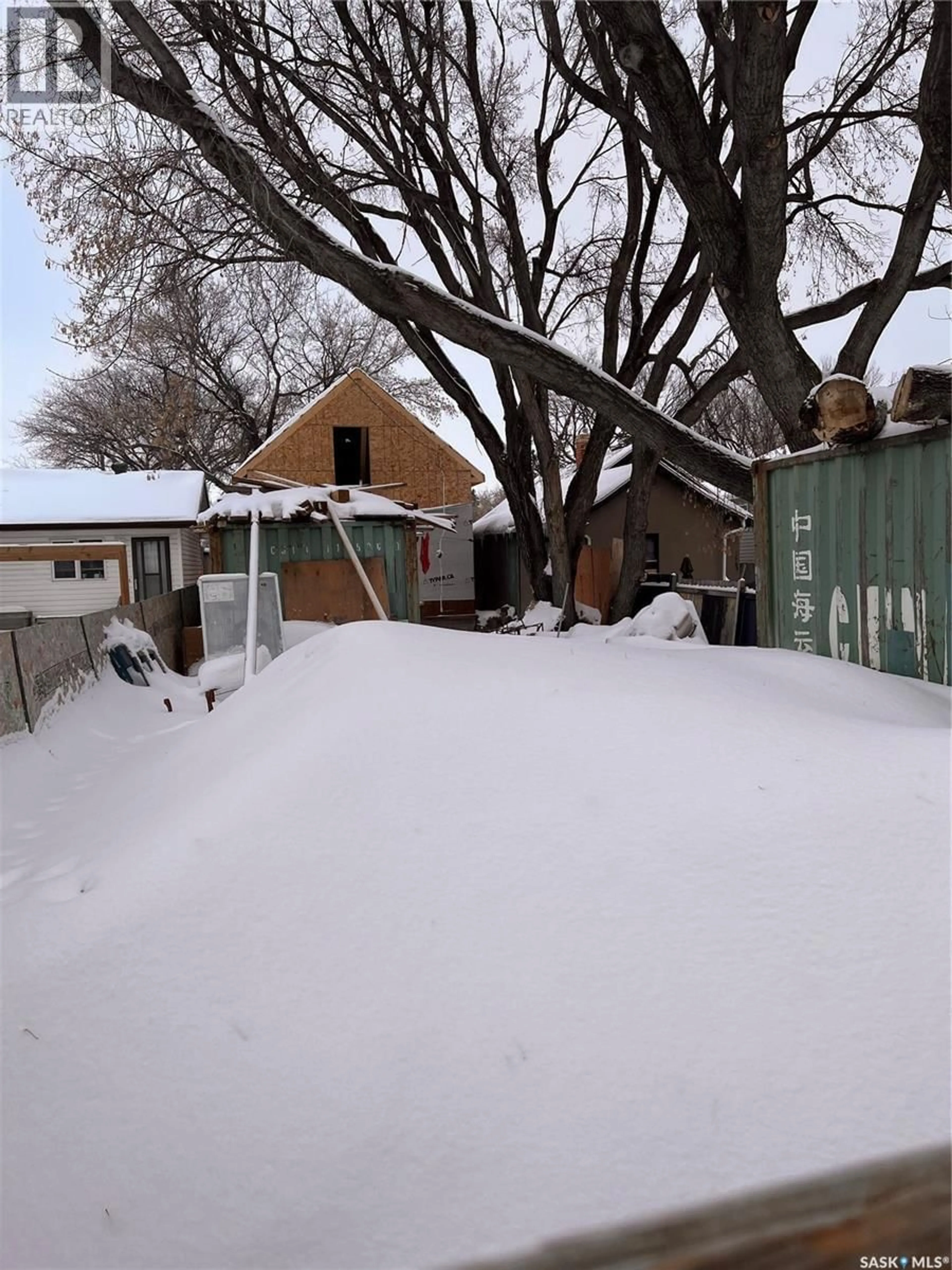 Shed for 1913 20TH STREET, Saskatoon Saskatchewan S7M1A3