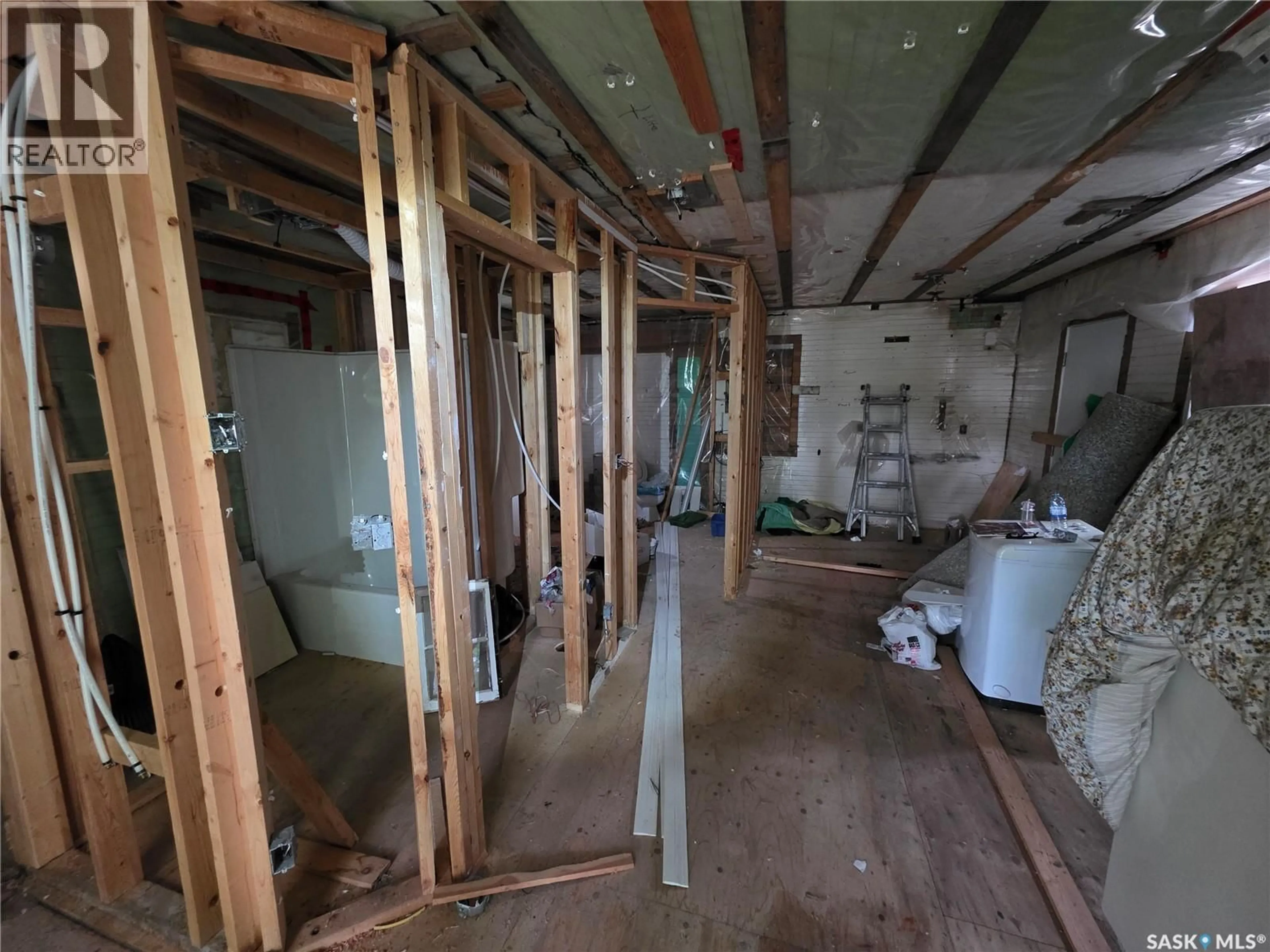 A pic of a room for 130 K AVENUE, Saskatoon Saskatchewan S7M2C6