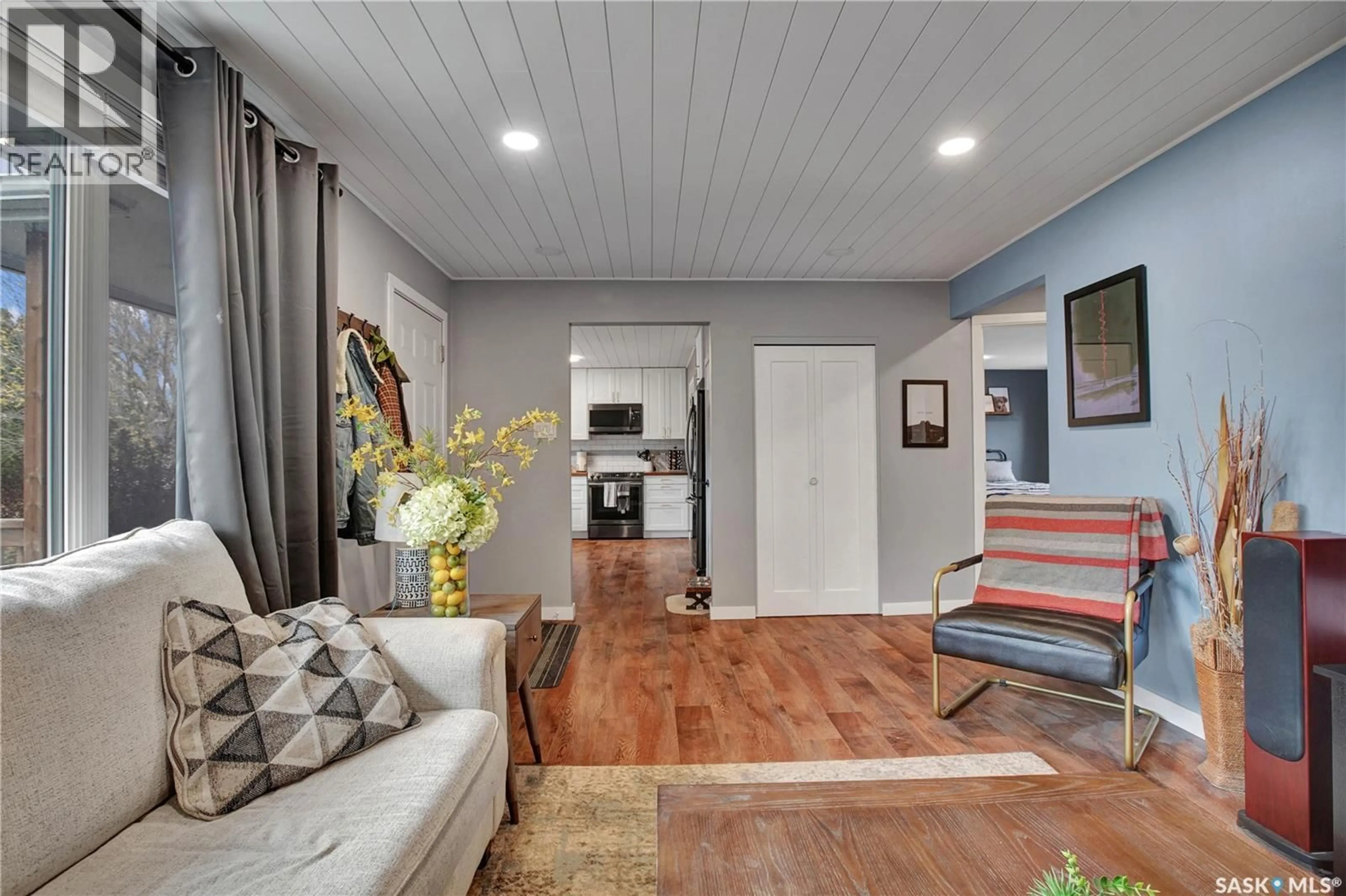 Unknown for 857 CENTRE EAST, Saskatoon Saskatchewan S7J2Z8