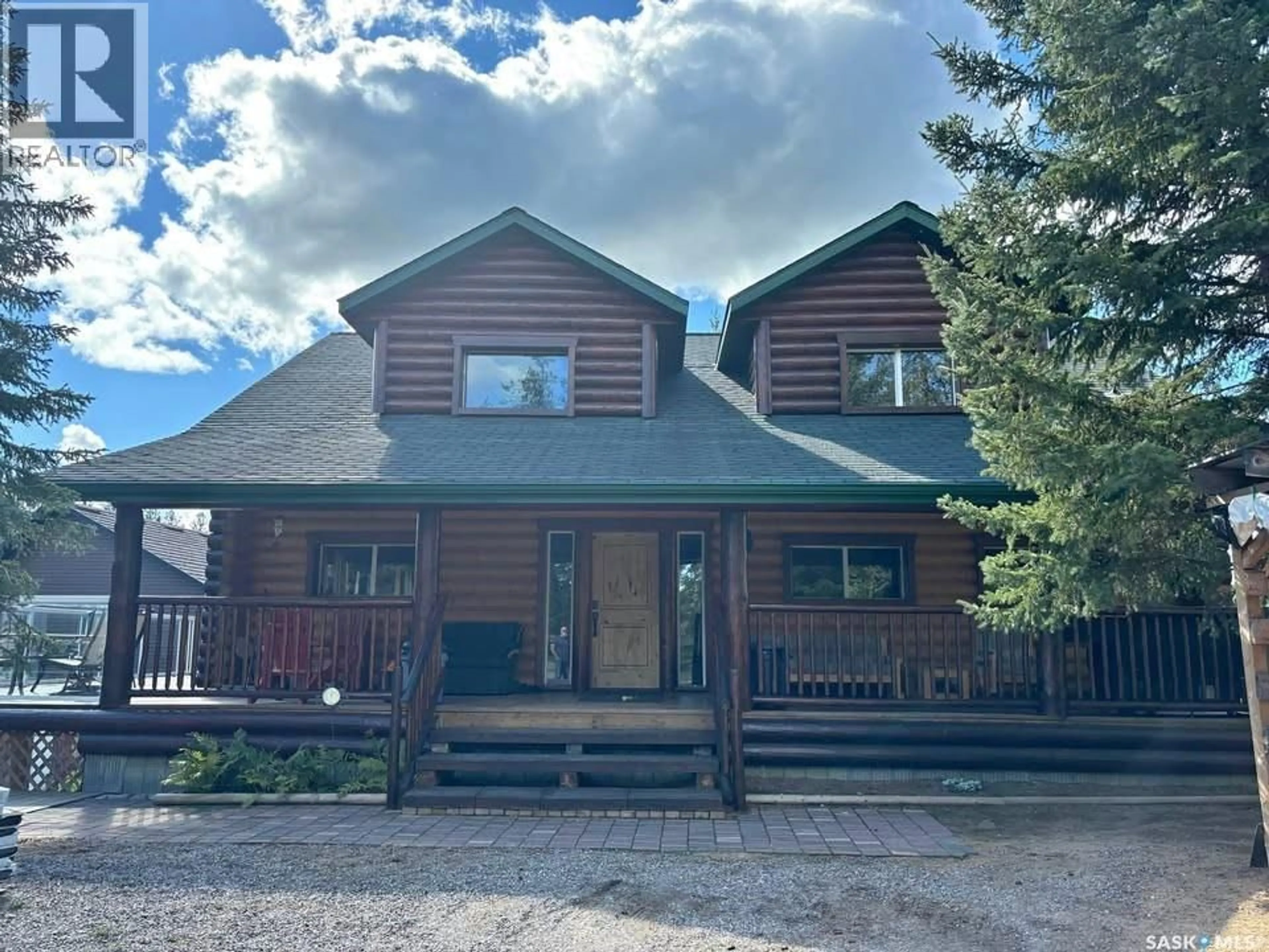 A pic from outside/outdoor area/front of a property/back of a property/a pic from drone, unknown for 114 GRACE COURT, Northern Admin District Saskatchewan S0J3E0