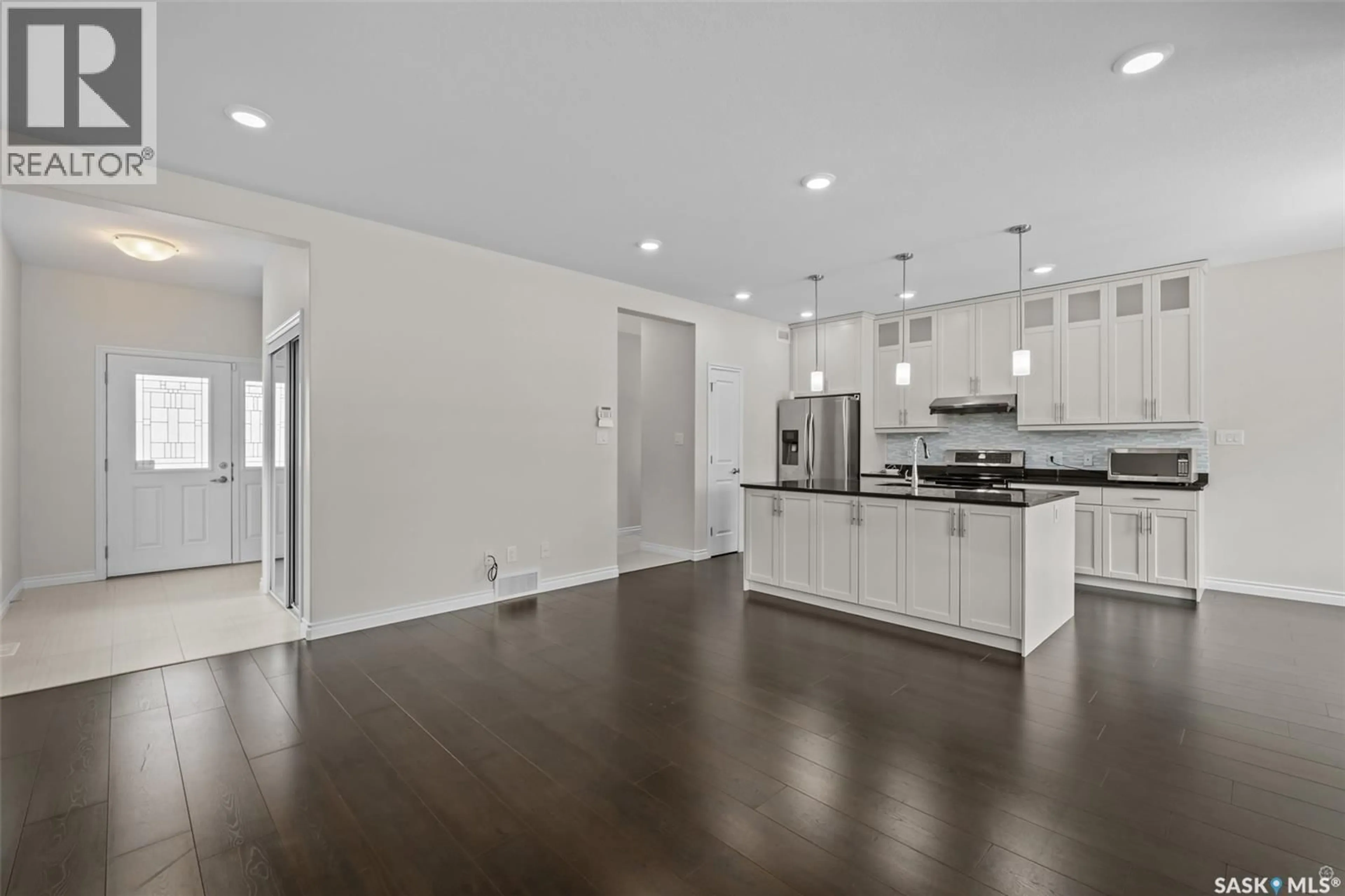 Open concept kitchen, unknown for 2944 LAKEVIEW DRIVE, Prince Albert Saskatchewan S6W0A4