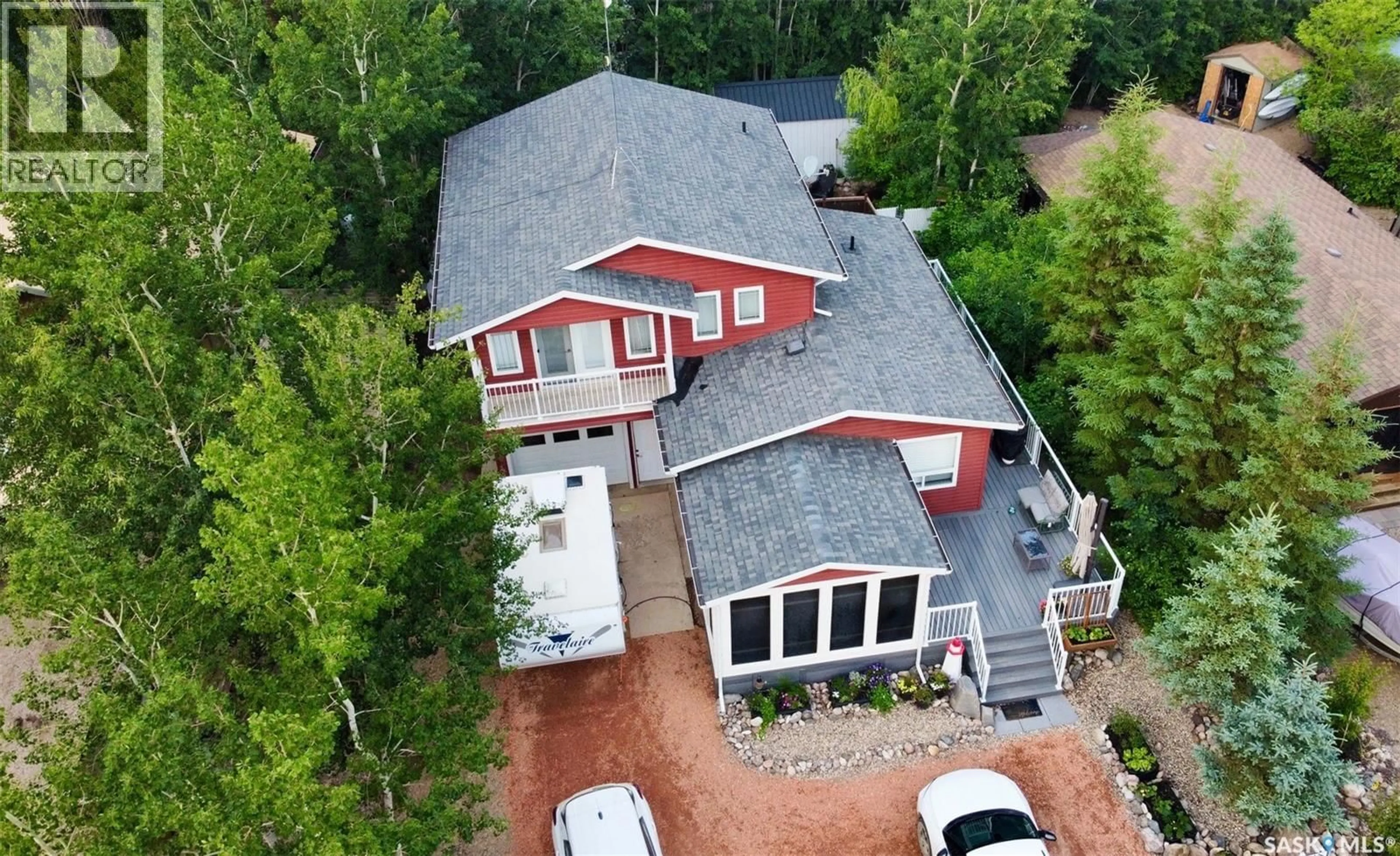 A pic from outside/outdoor area/front of a property/back of a property/a pic from drone, unknown for 408 OLDROYD DRIVE, Good Spirit Lake Saskatchewan S0A0L0