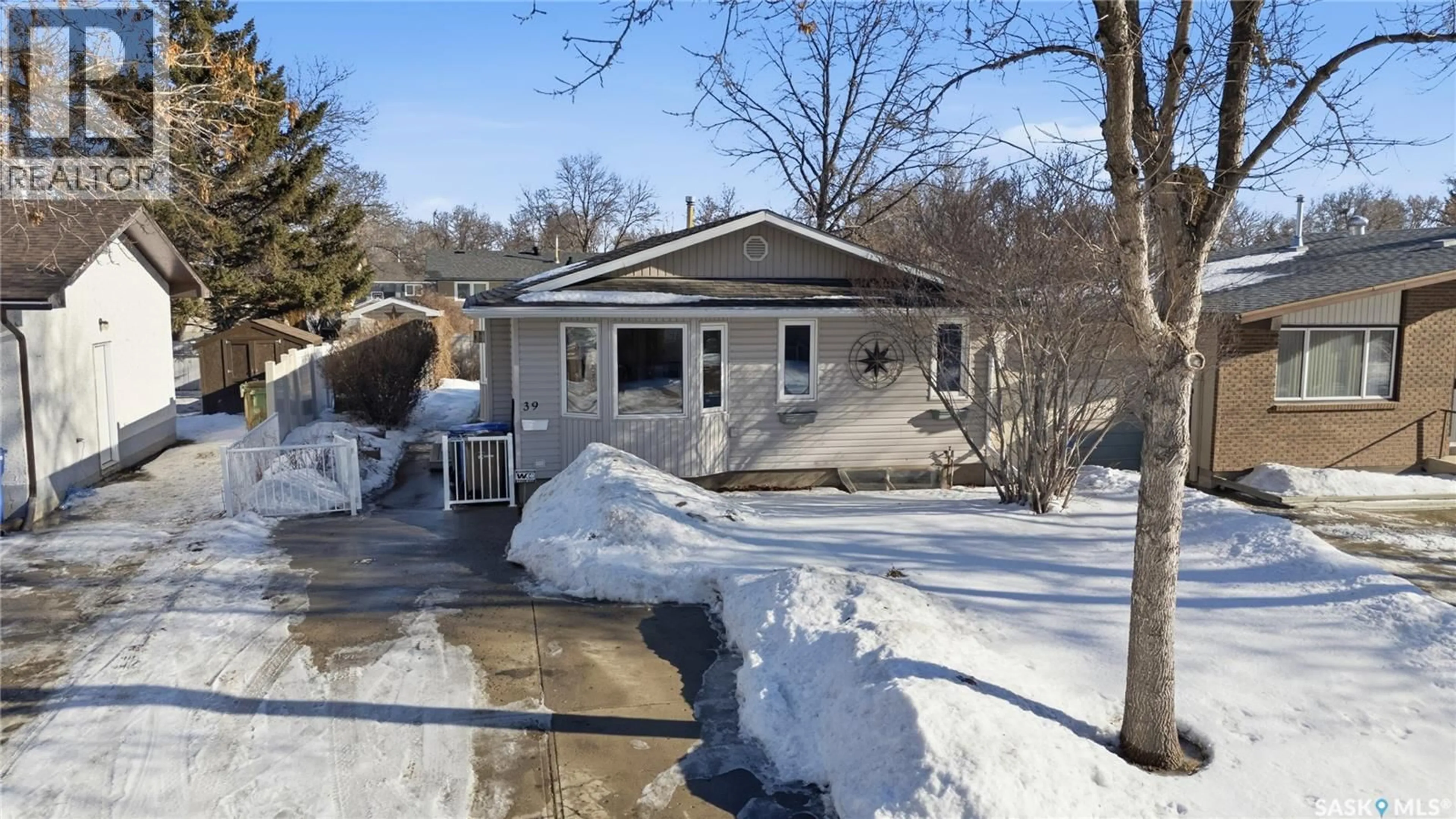 Unknown for 39 PEART CRESCENT, Regina Saskatchewan S4N4R4