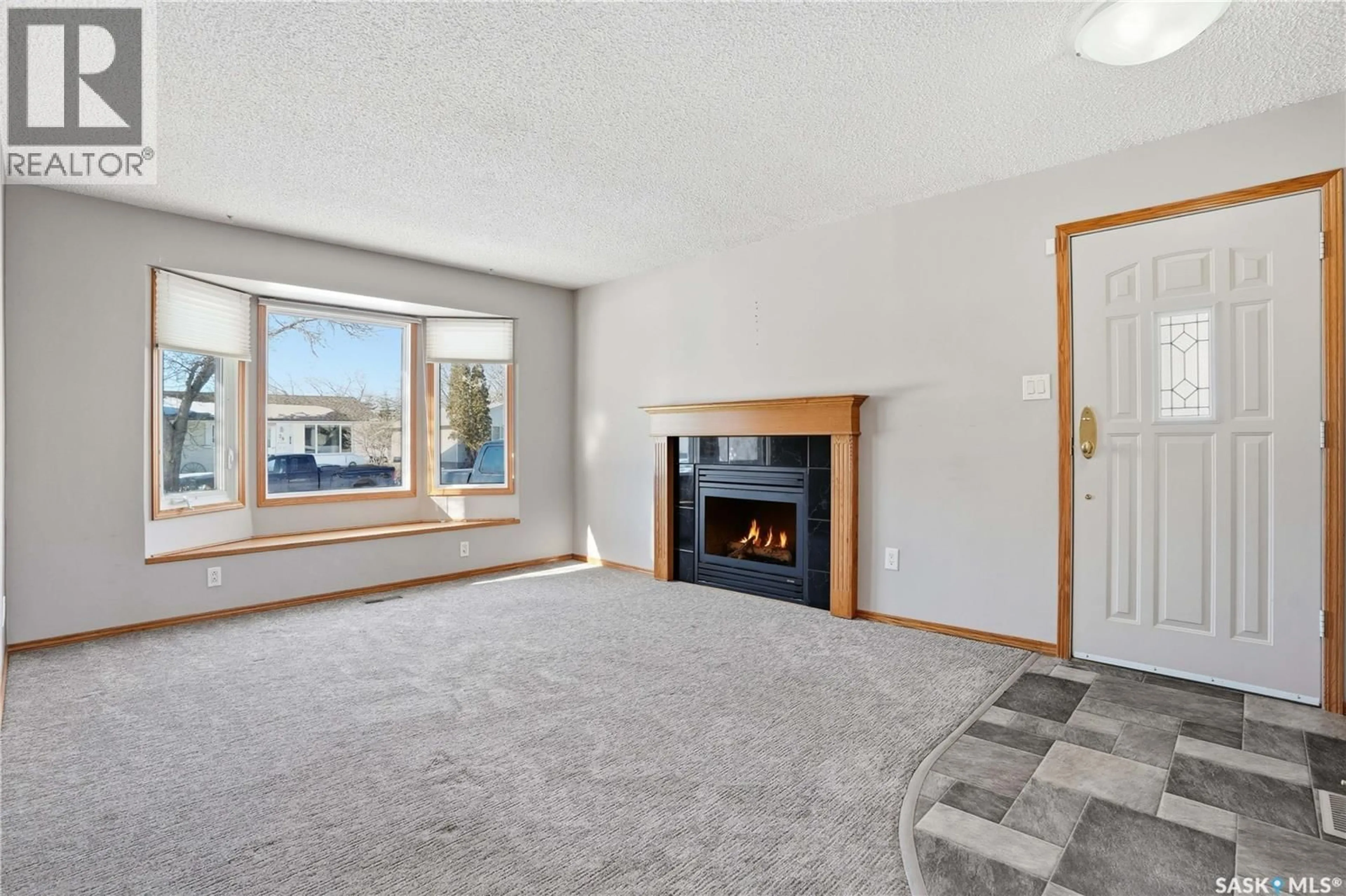 Unknown for 39 PEART CRESCENT, Regina Saskatchewan S4N4R4