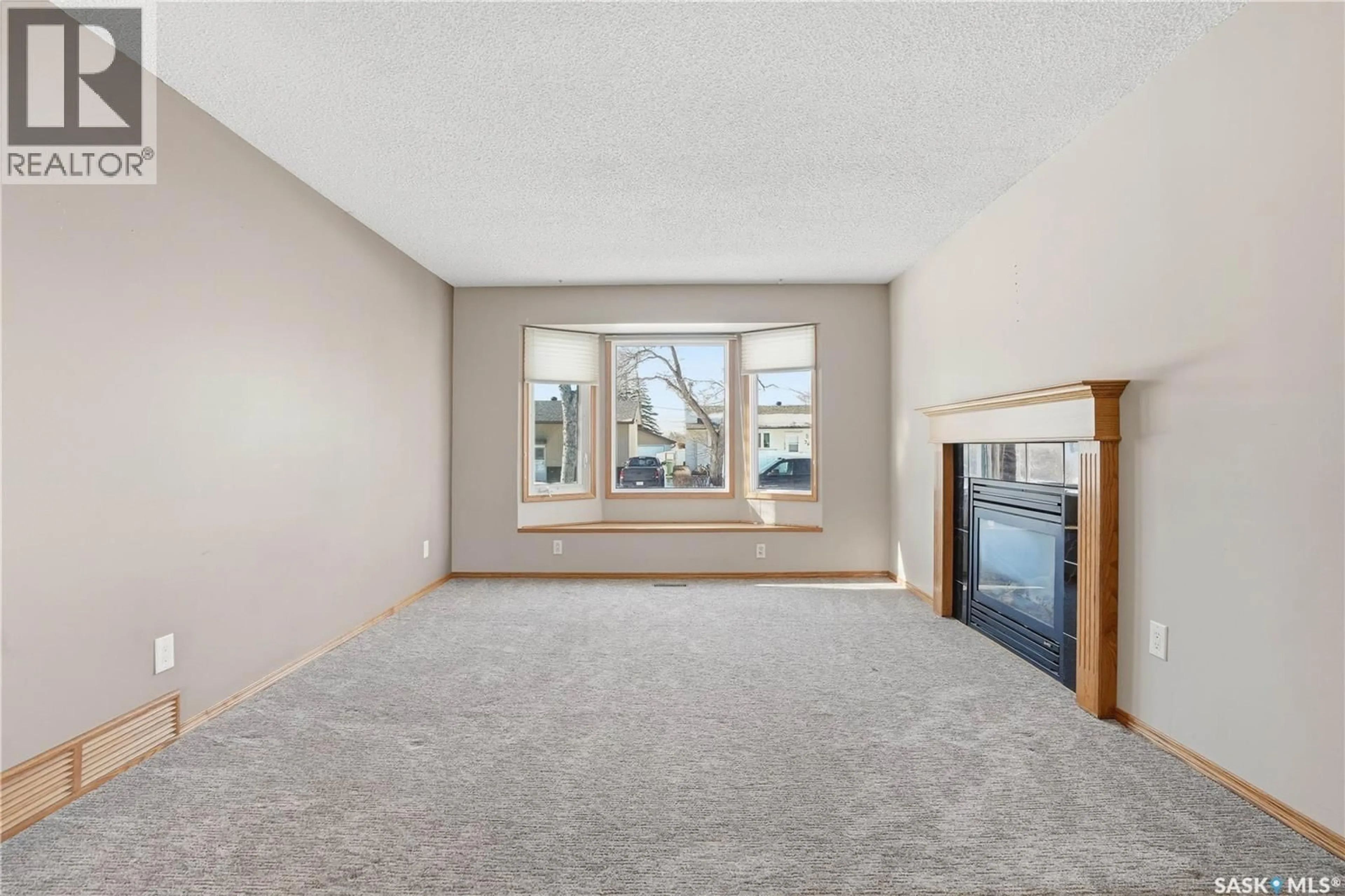 Unknown for 39 PEART CRESCENT, Regina Saskatchewan S4N4R4