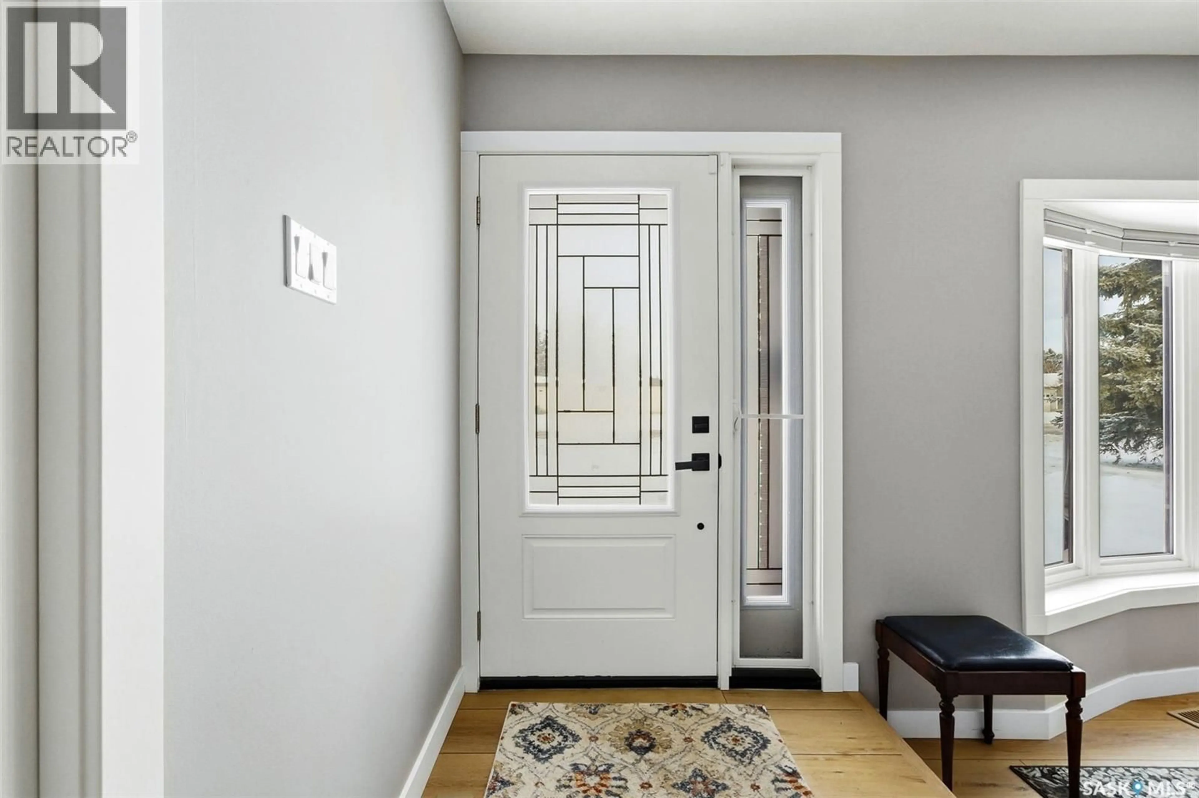 Indoor entryway for 1003 KINGSMERE AVENUE, Edenwold Rm No.158 Saskatchewan S4L1A5