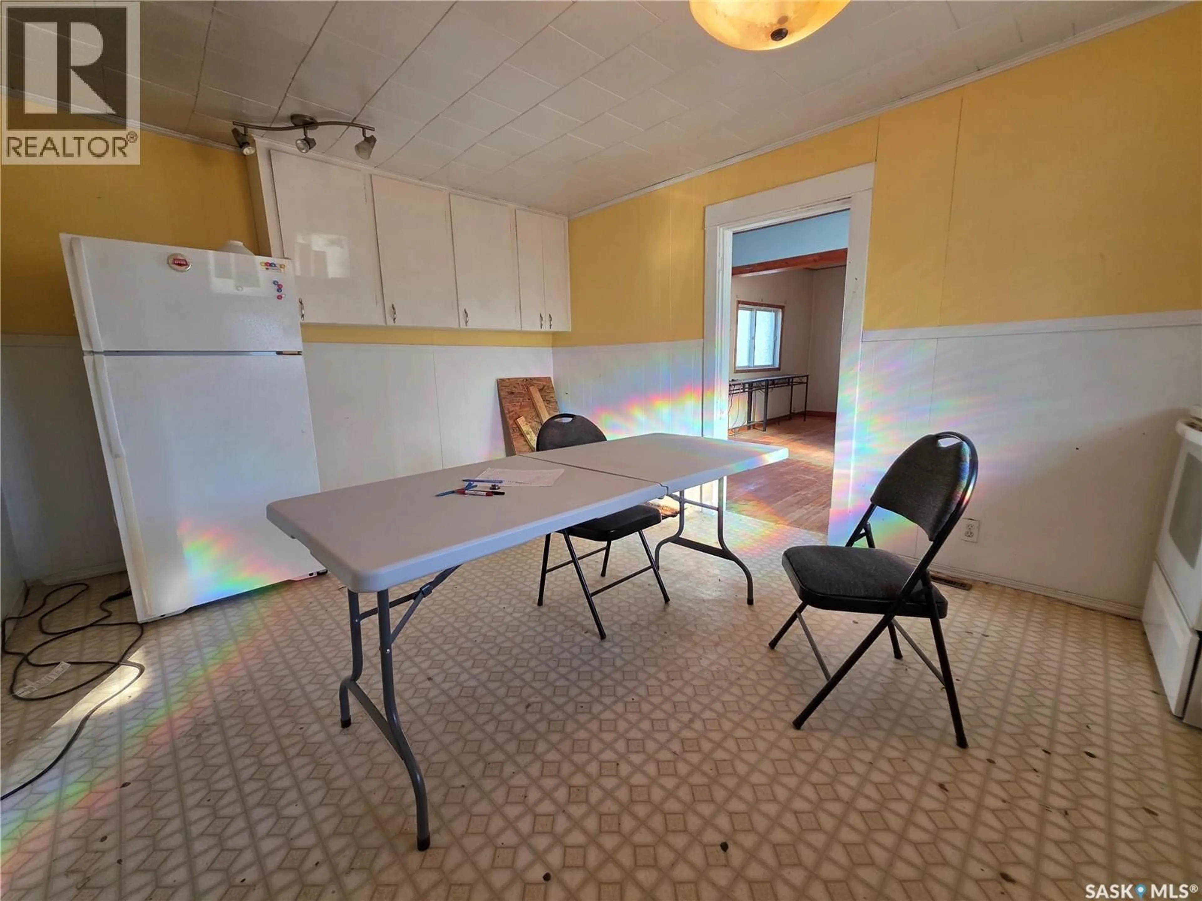 A pic of a room for 3360 RUTLAND AVENUE, Gull Lake Saskatchewan S0N1A0