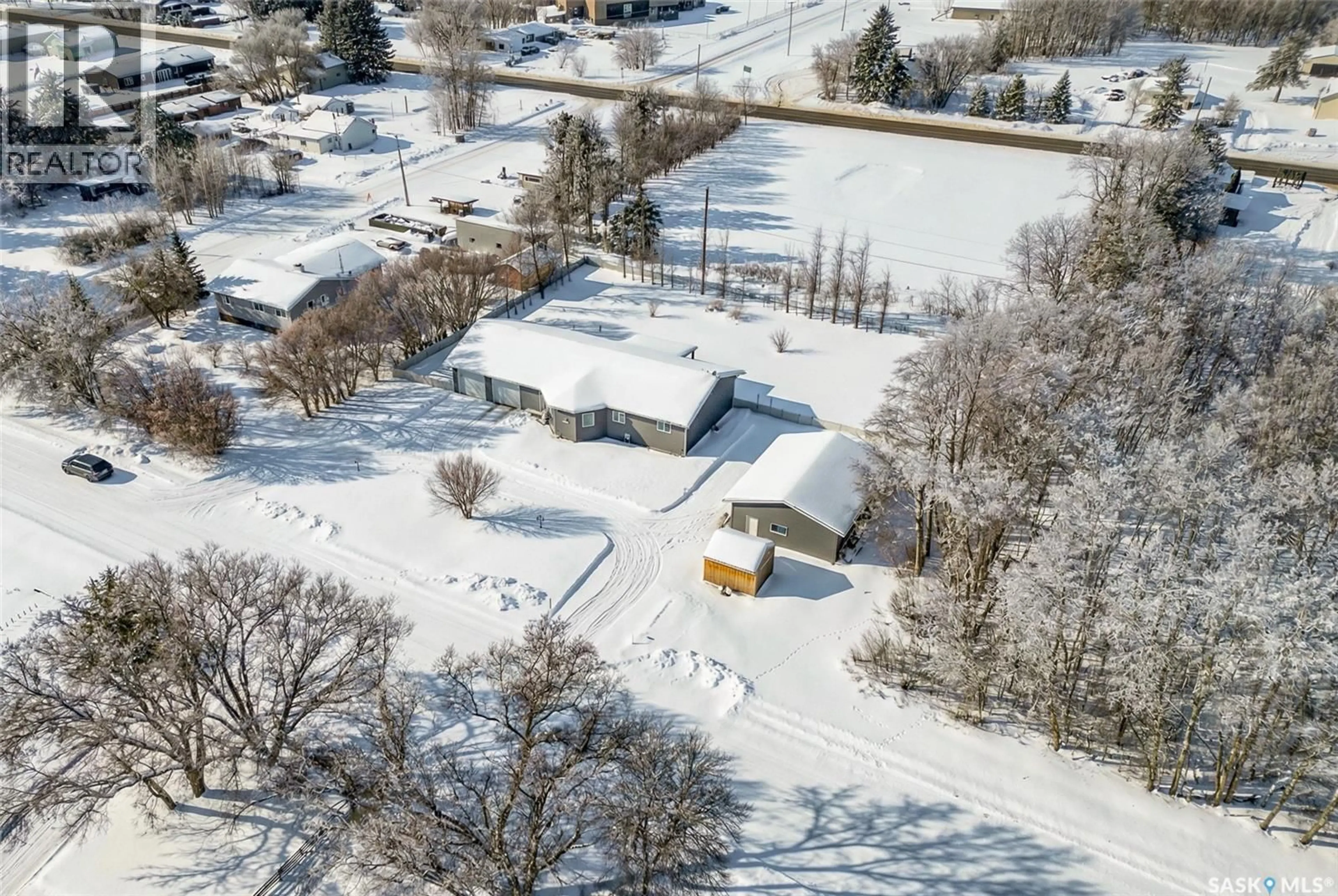 A pic from outside/outdoor area/front of a property/back of a property/a pic from drone, street for 306 2ND STREET, Smeaton Saskatchewan S0J2J0