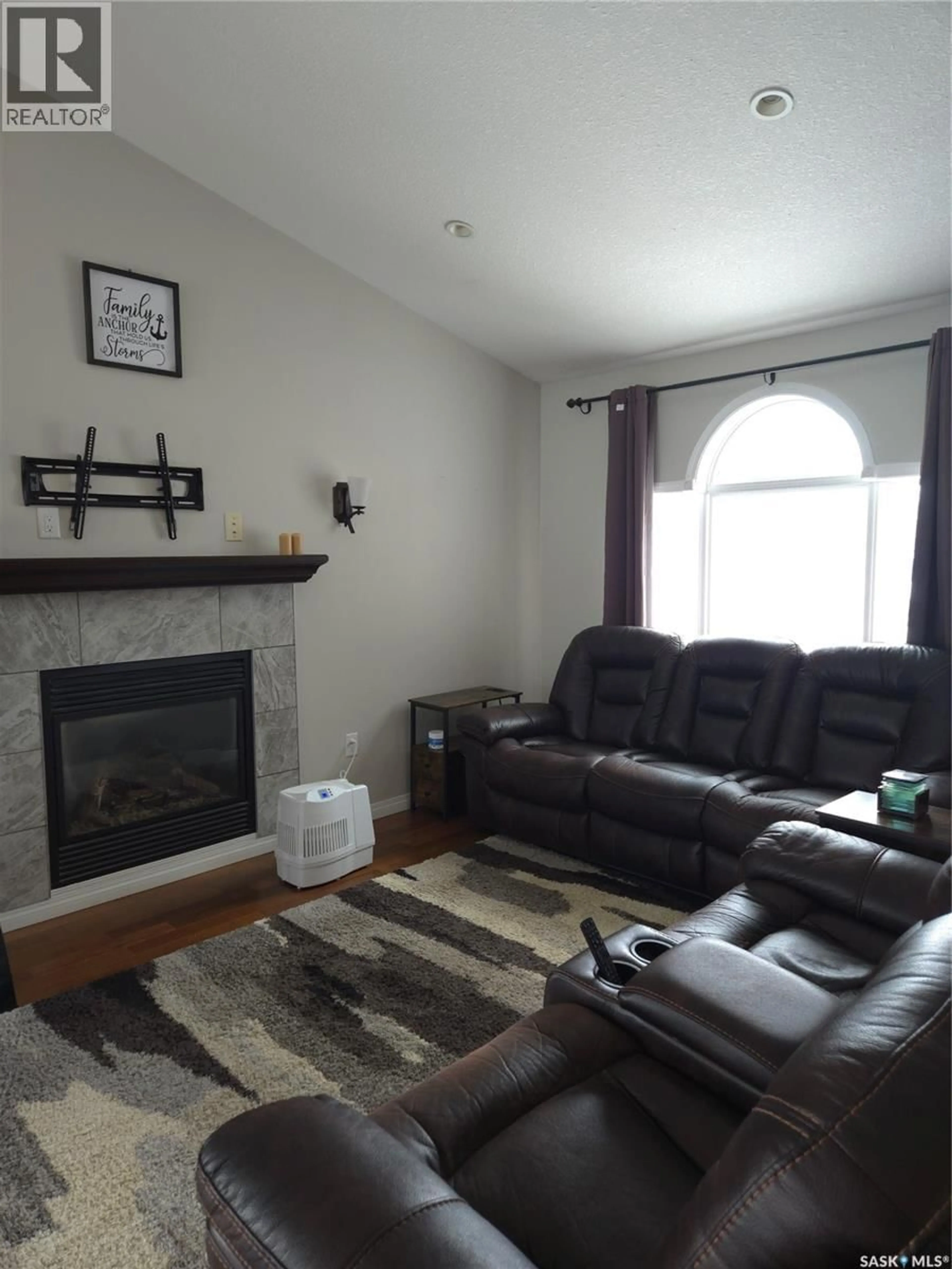 Living room with furniture, unknown for 8 MAIN BAY, Muenster Saskatchewan S0K2Y0