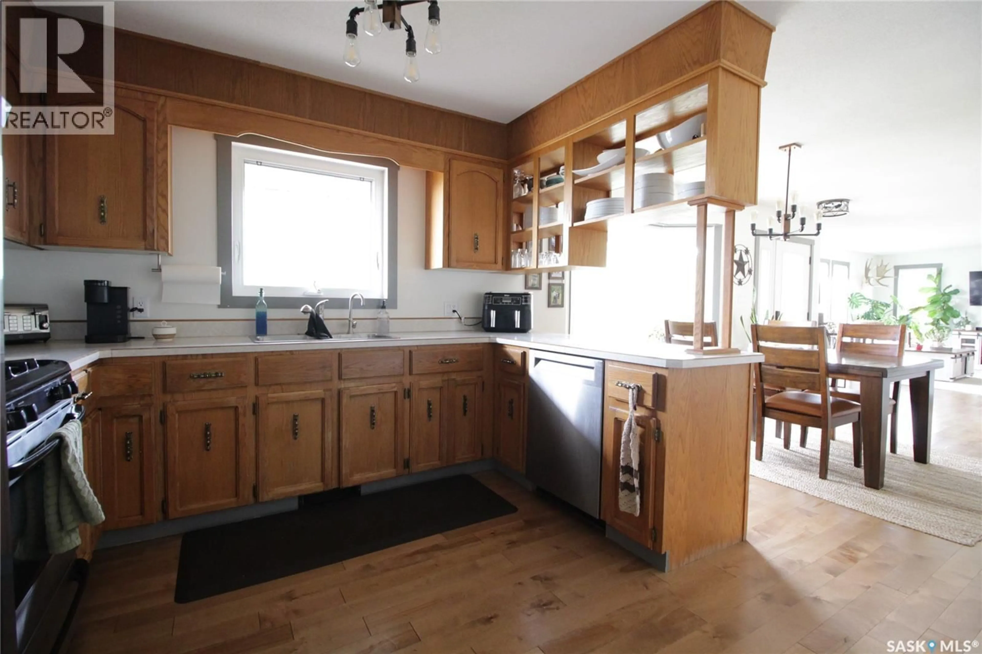 Standard kitchen, unknown for HILL ACREAGE, Fertile Belt Rm No. 183 Saskatchewan S0A3Y0