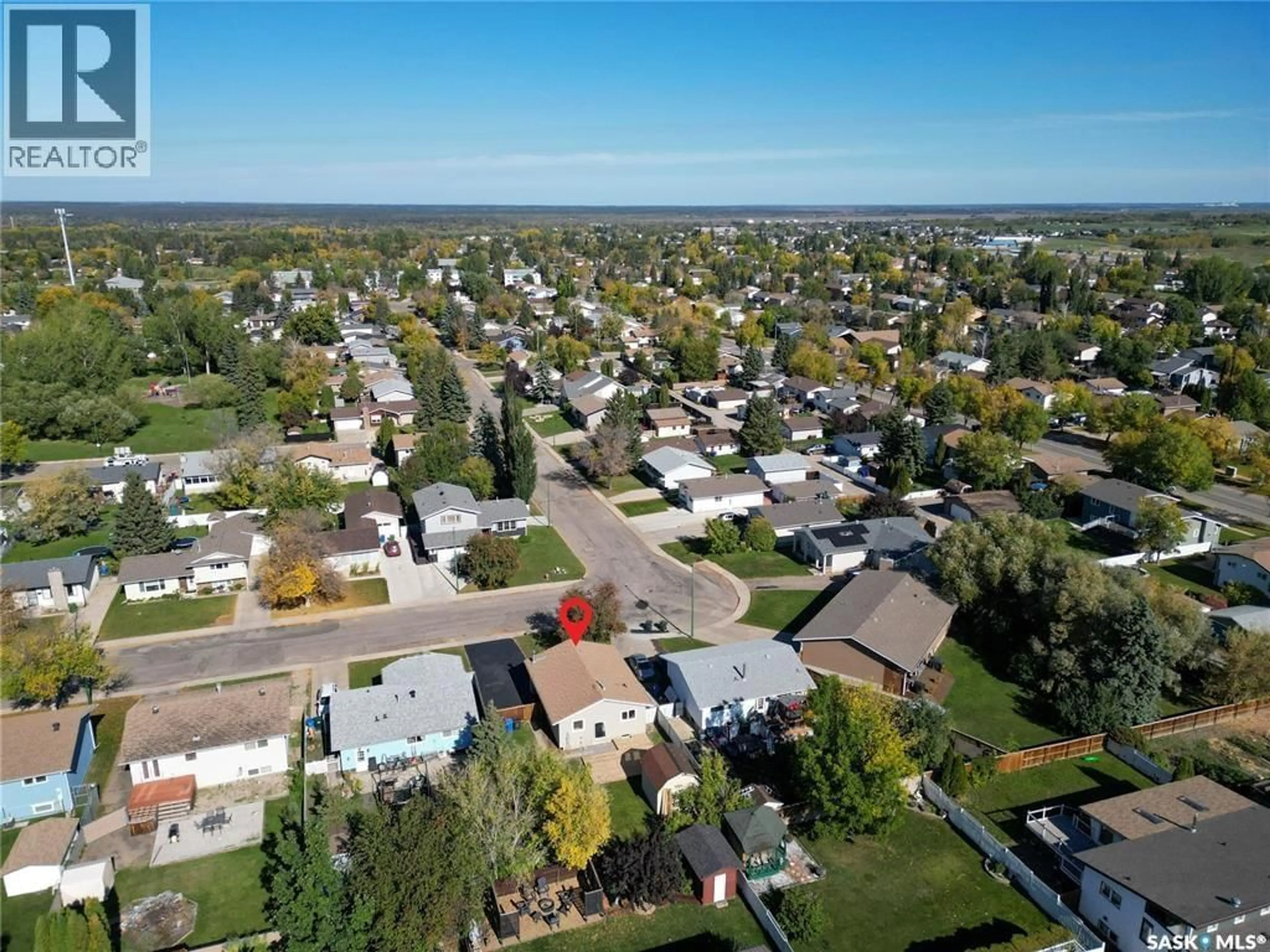 A pic from outside/outdoor area/front of a property/back of a property/a pic from drone, street for 1429 LACROIX CRESCENT, Prince Albert Saskatchewan S6V6R6