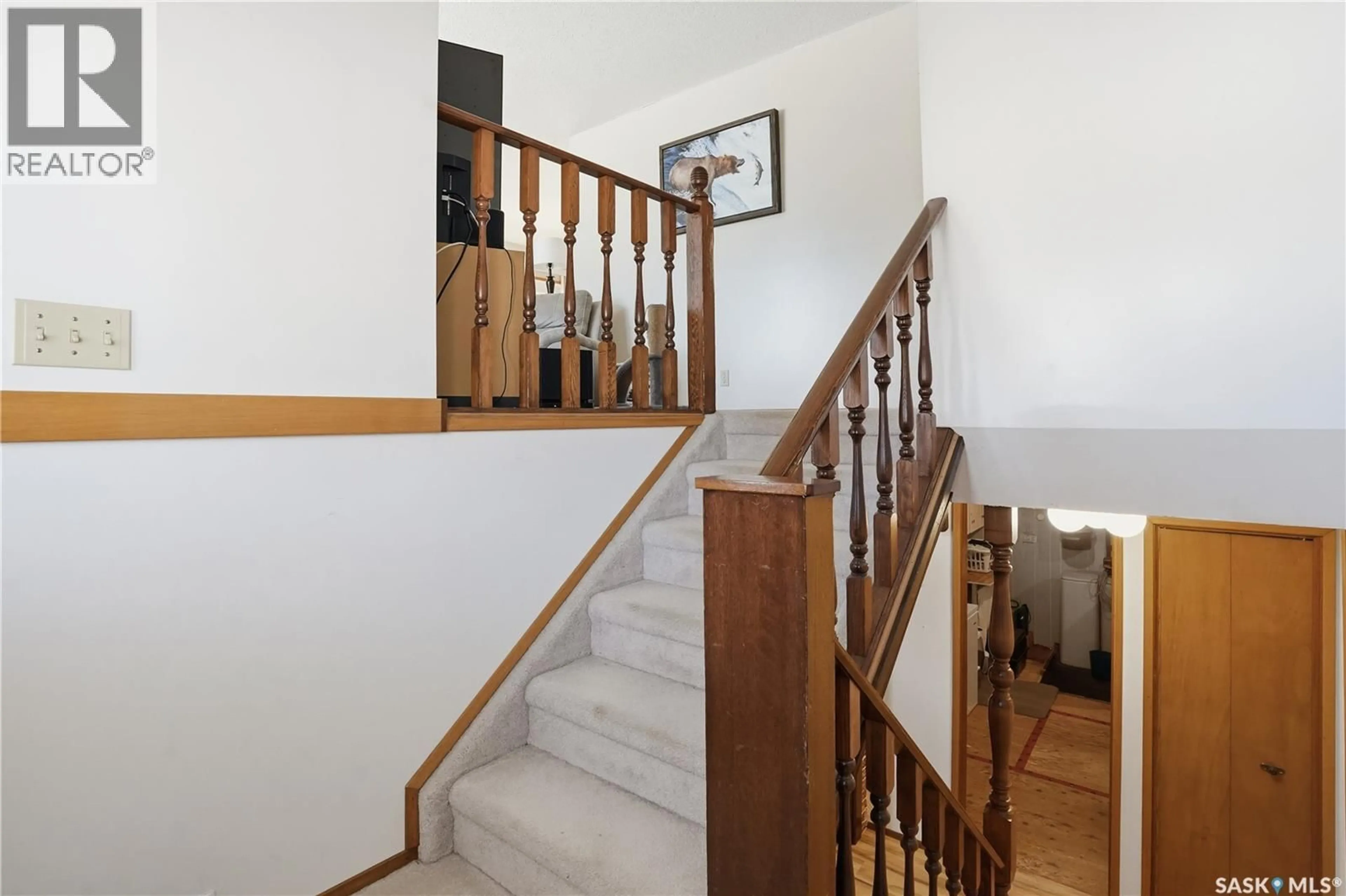 Stairs for 70 CREELMAN STREET, Fillmore Saskatchewan S0G1N0