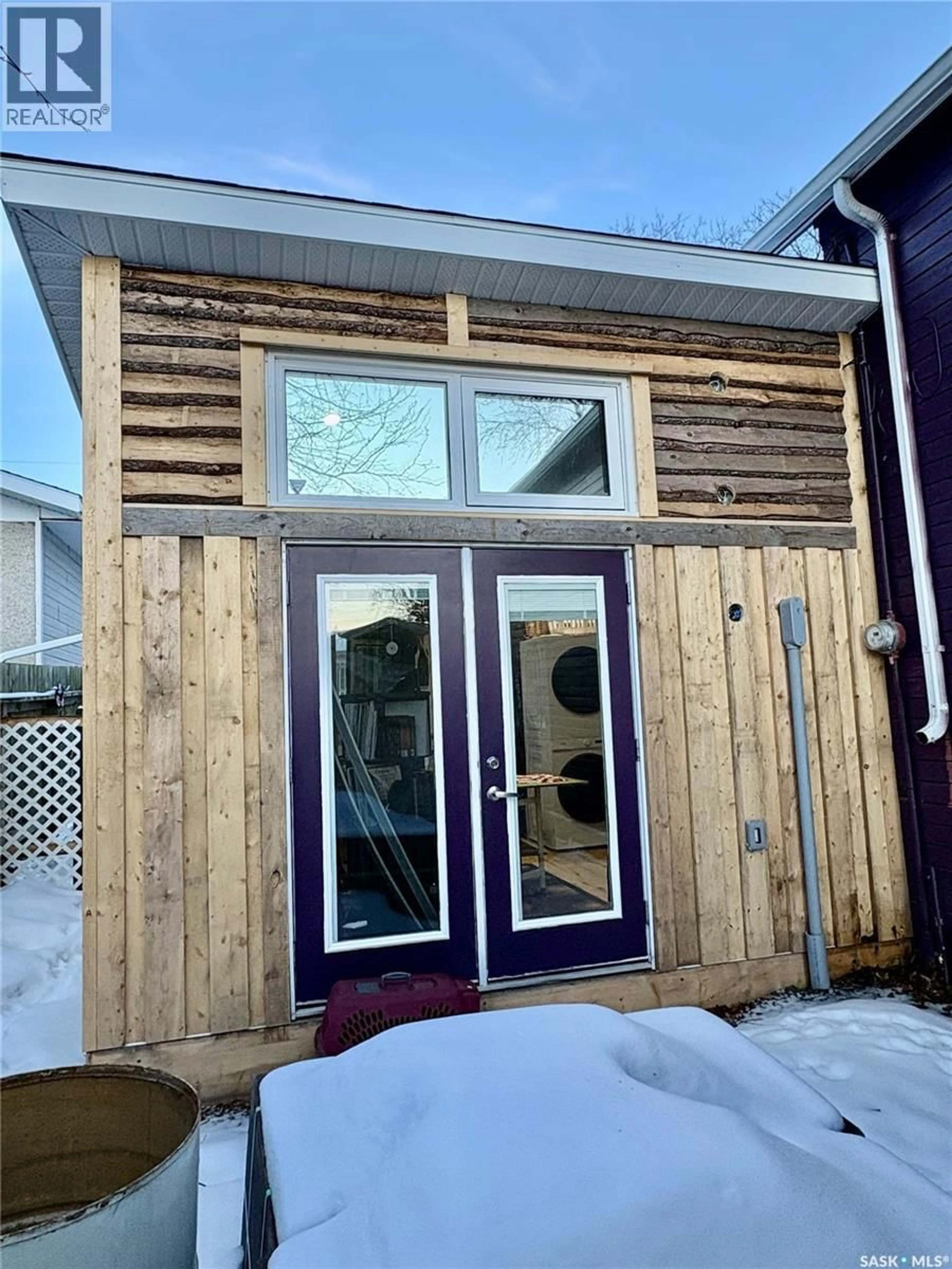 Indoor entryway for 105 2ND AVENUE, Big River Saskatchewan S0J0E0