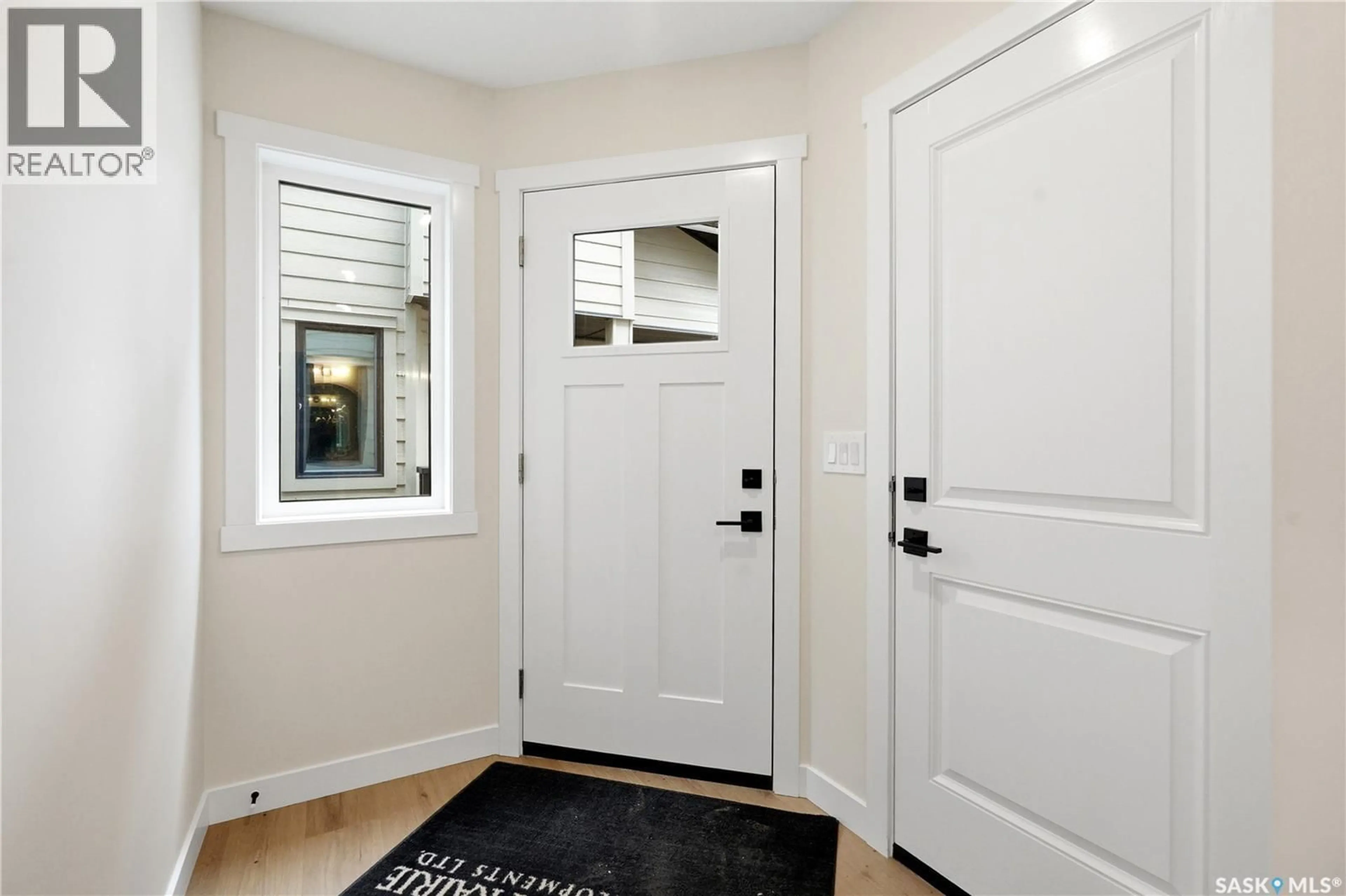 Indoor entryway for 155 - 138 MCFAULL WAY, Saskatoon Saskatchewan S7V1Z9