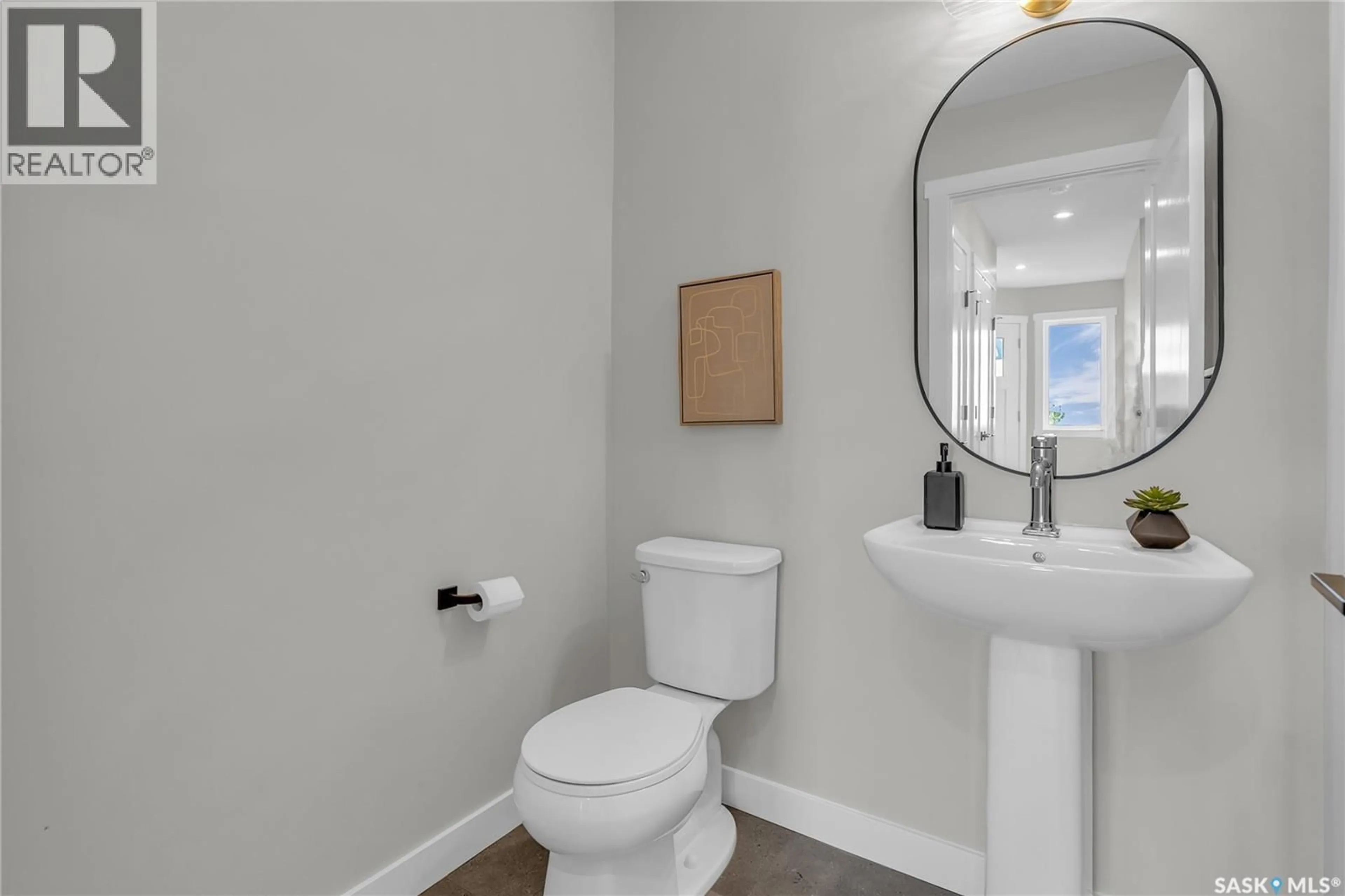 Standard bathroom, ceramic/tile floor for 155 - 138 MCFAULL WAY, Saskatoon Saskatchewan S7V1Z9