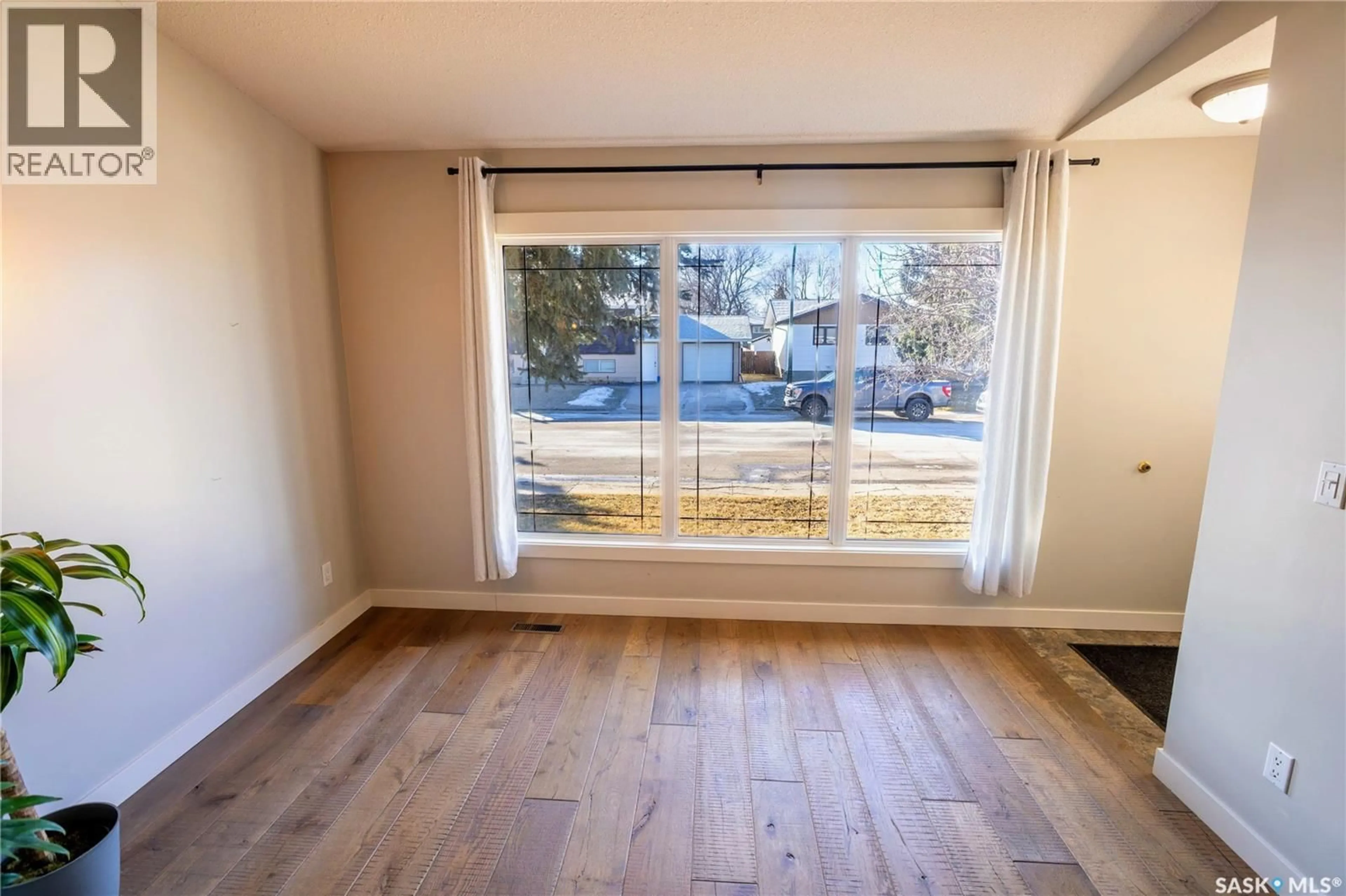 A pic of a room for 1612 DUNN STREET, Moose Jaw Saskatchewan S6H7B1