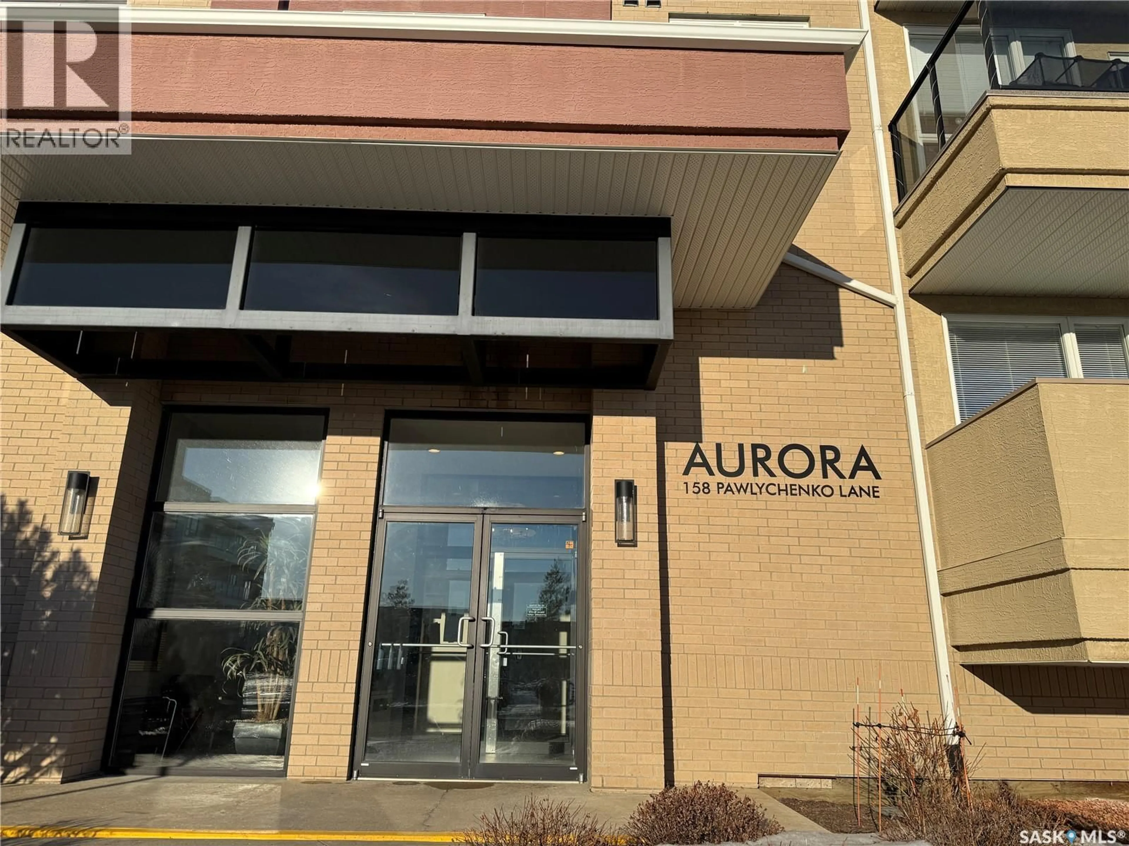 Indoor foyer for 121 158 PAWLYCHENKO LANE, Saskatoon Saskatchewan S7V0C3