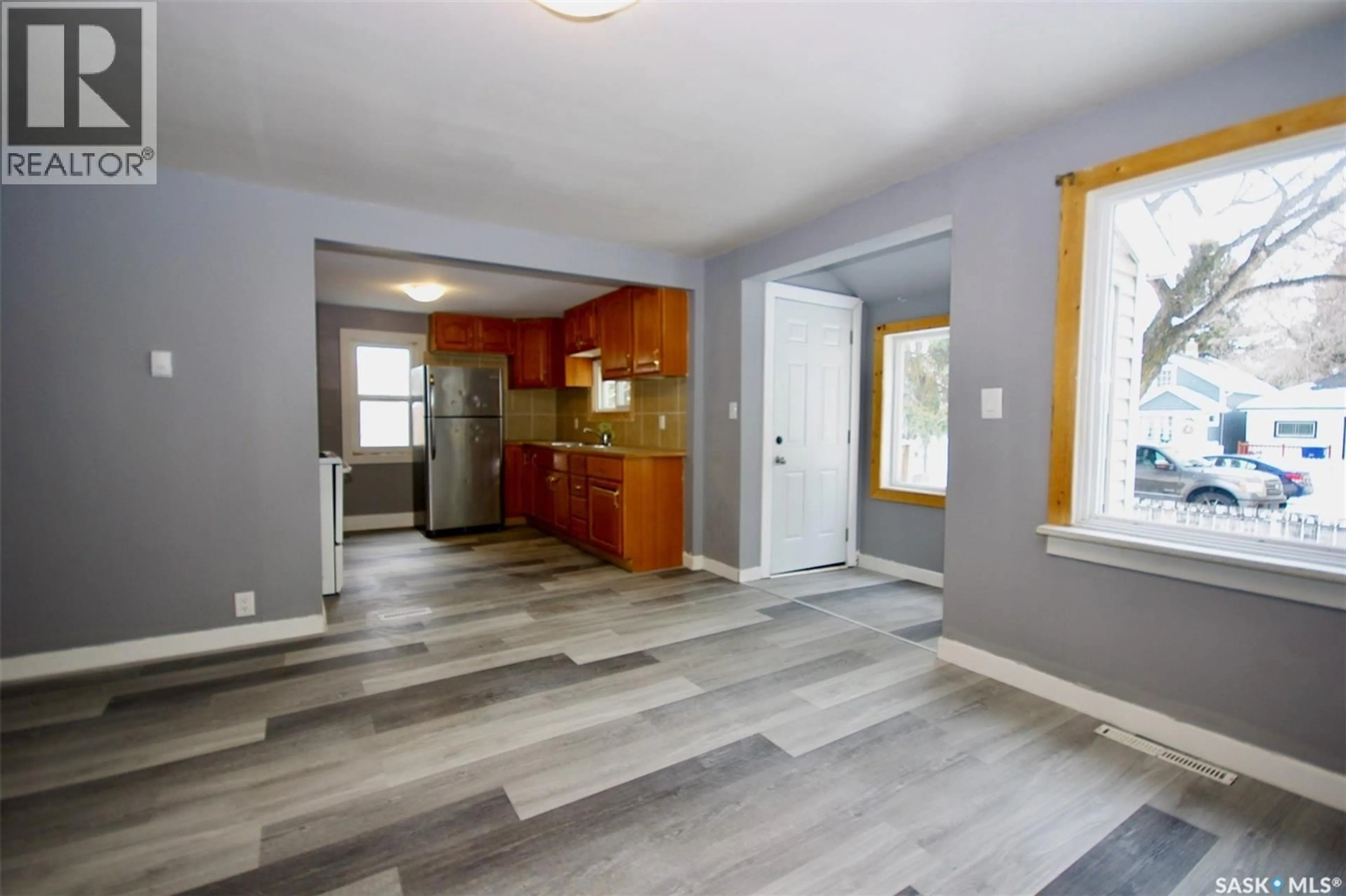 Unknown for 1416 E AVENUE N, Saskatoon Saskatchewan S7L1T6