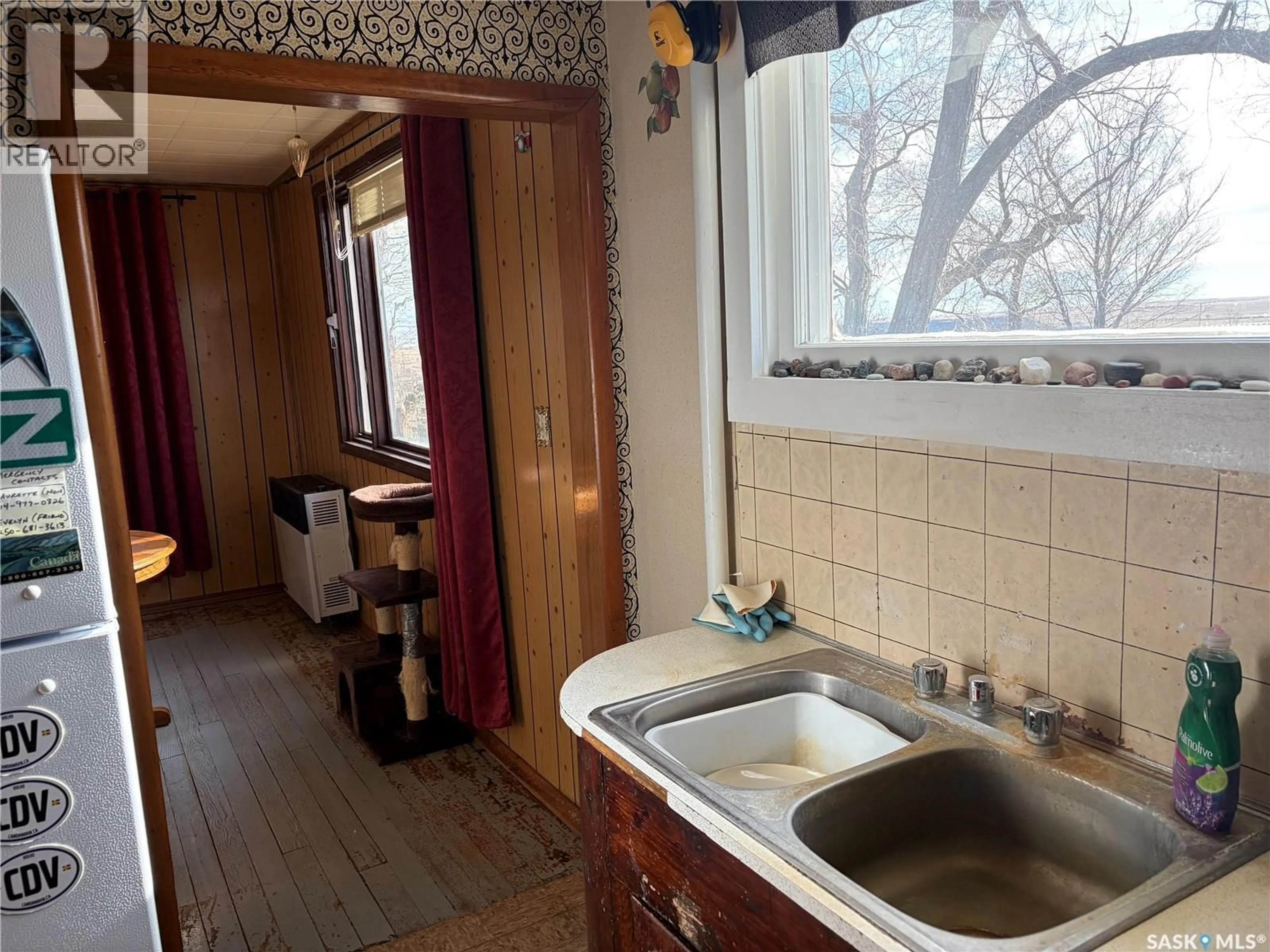 Standard bathroom, unknown for 260 GUNTER STREET, Aneroid Saskatchewan S0N0C0