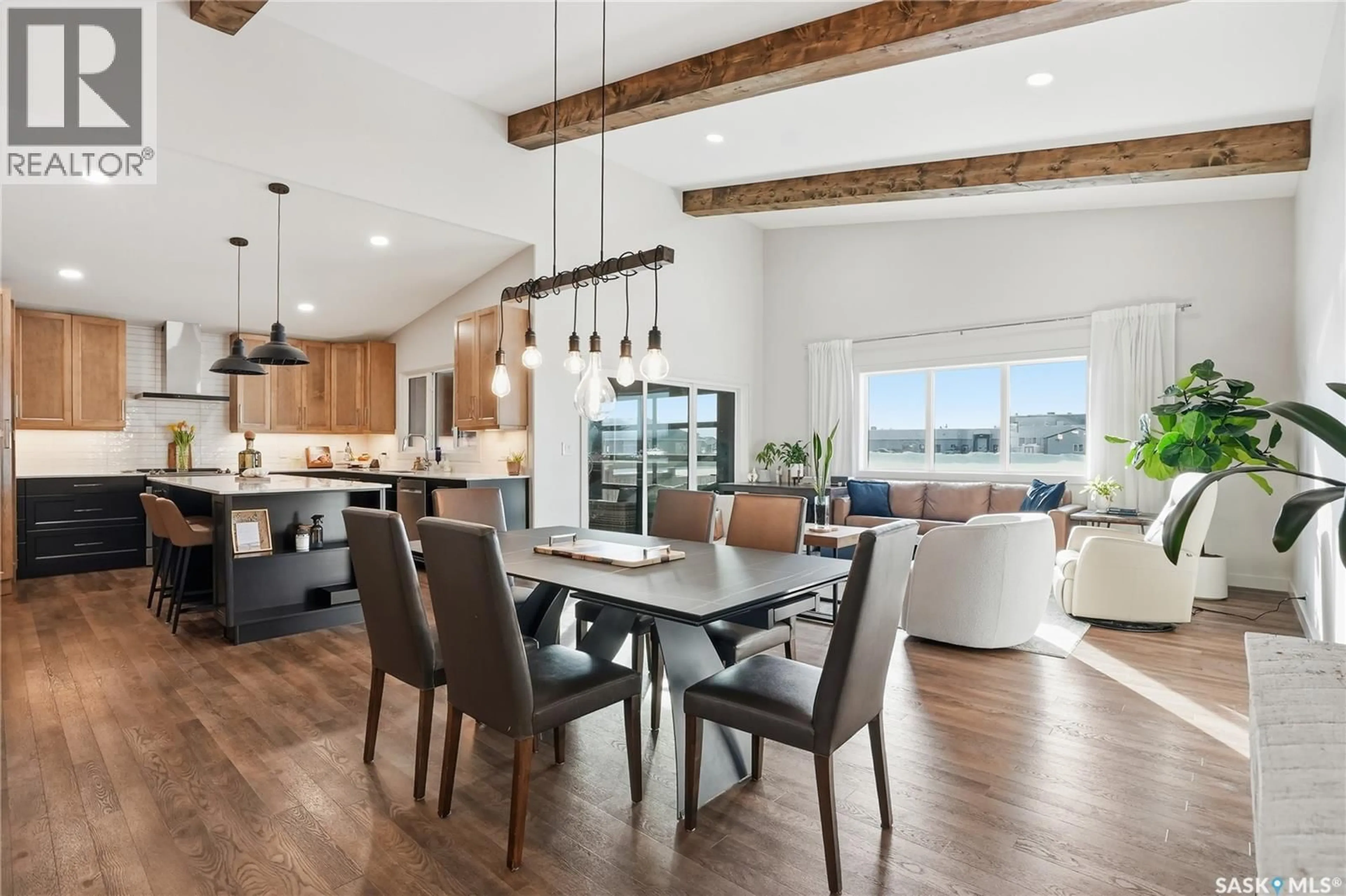 Open concept kitchen, unknown for 520 16TH AVENUE, Humboldt Saskatchewan S0K2A0