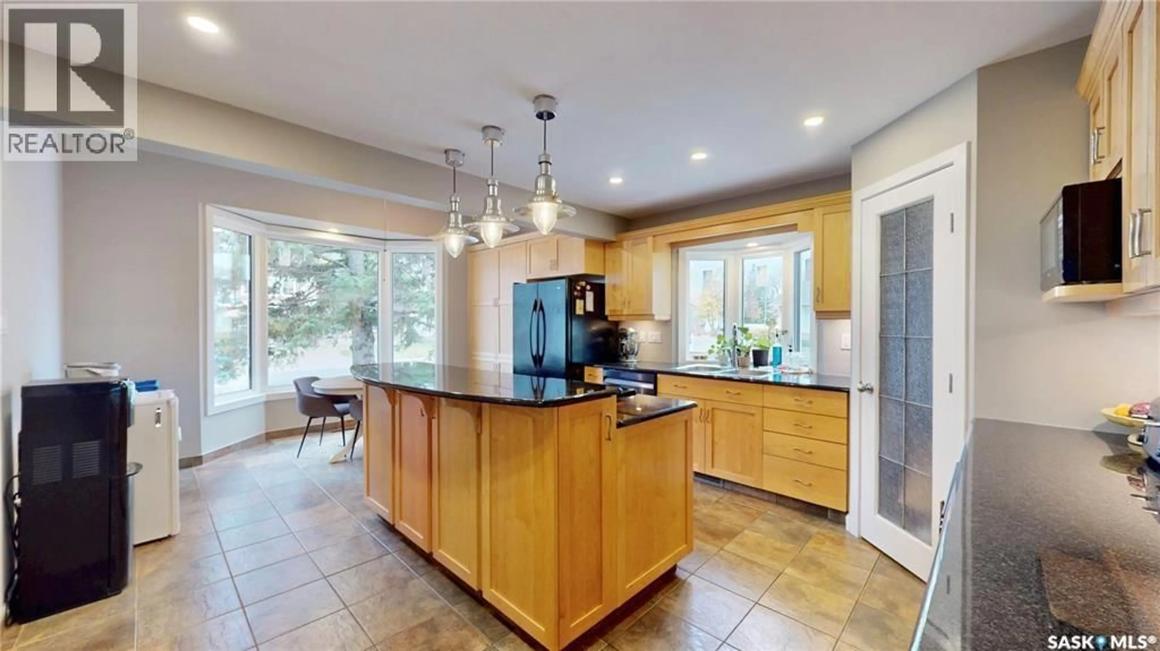 Open concept kitchen, ceramic/tile floor for 3355 WESTMINSTER ROAD, Regina Saskatchewan S4V1A7