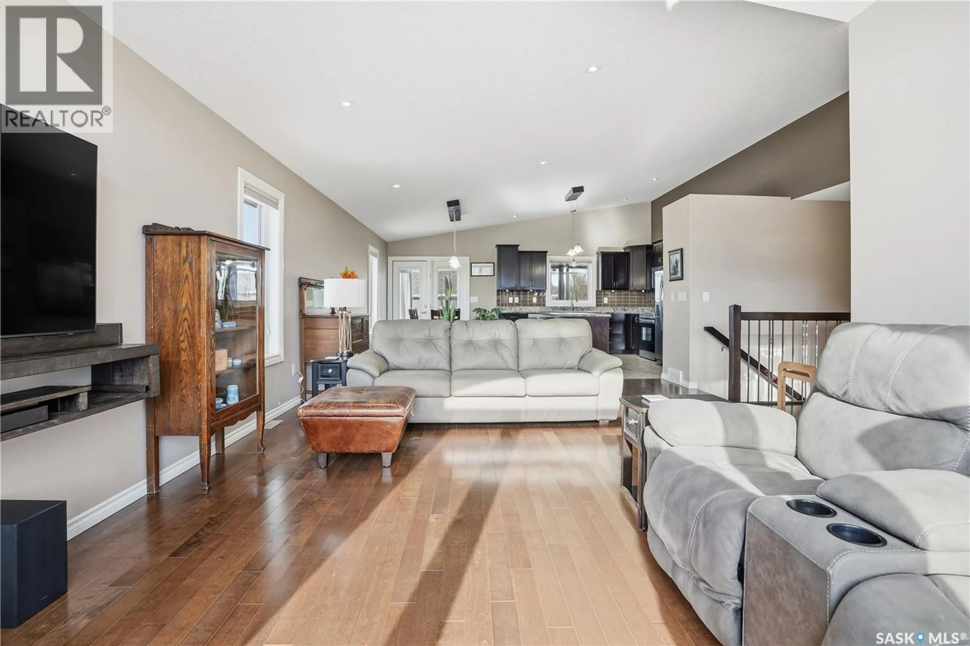 Open concept kitchen, unknown for 1001 OTTERLOO STREET, Indian Head Saskatchewan S0G2K0