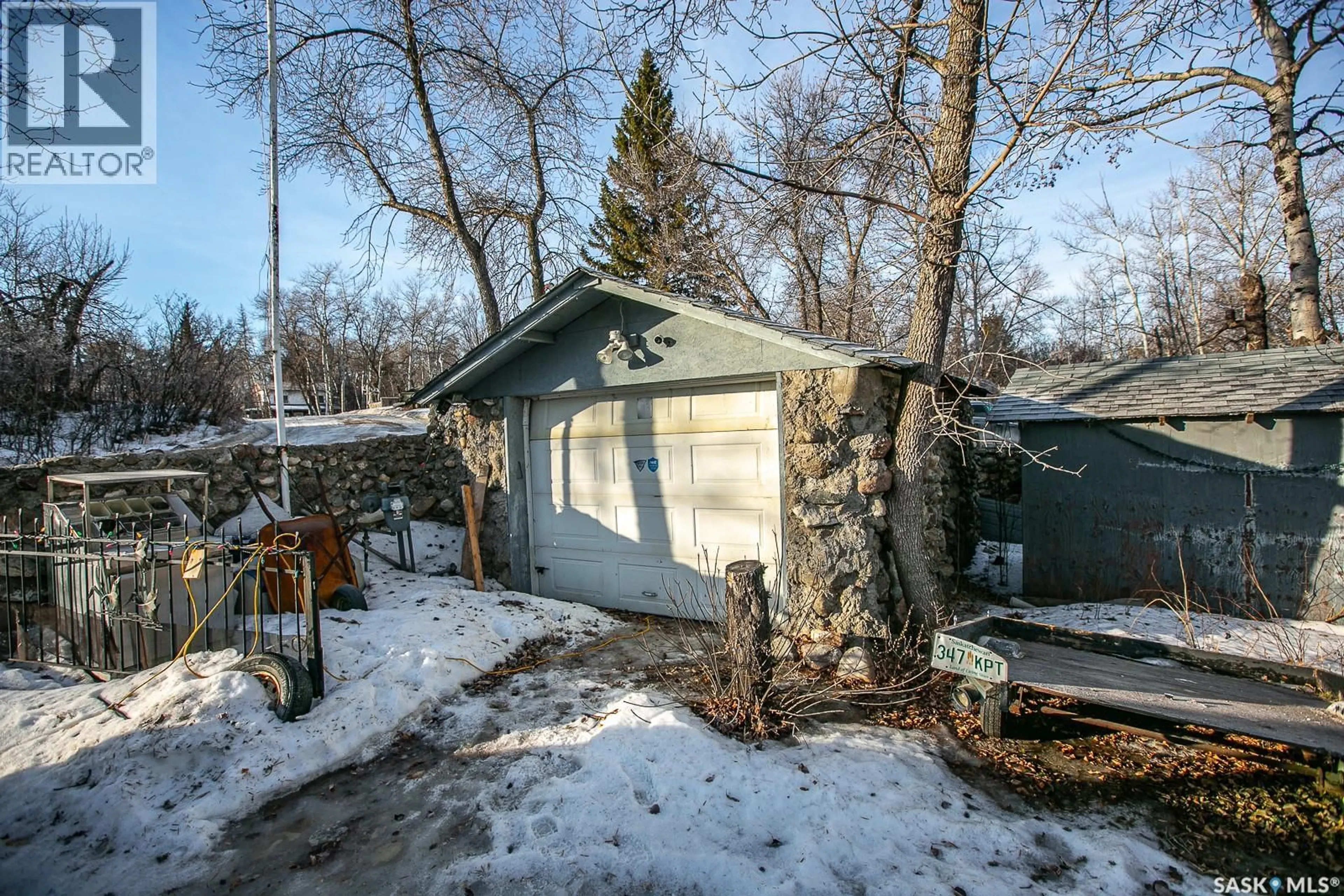 Shed for 104 BRIERE DRIVE, Regina Beach Saskatchewan S0G4C0