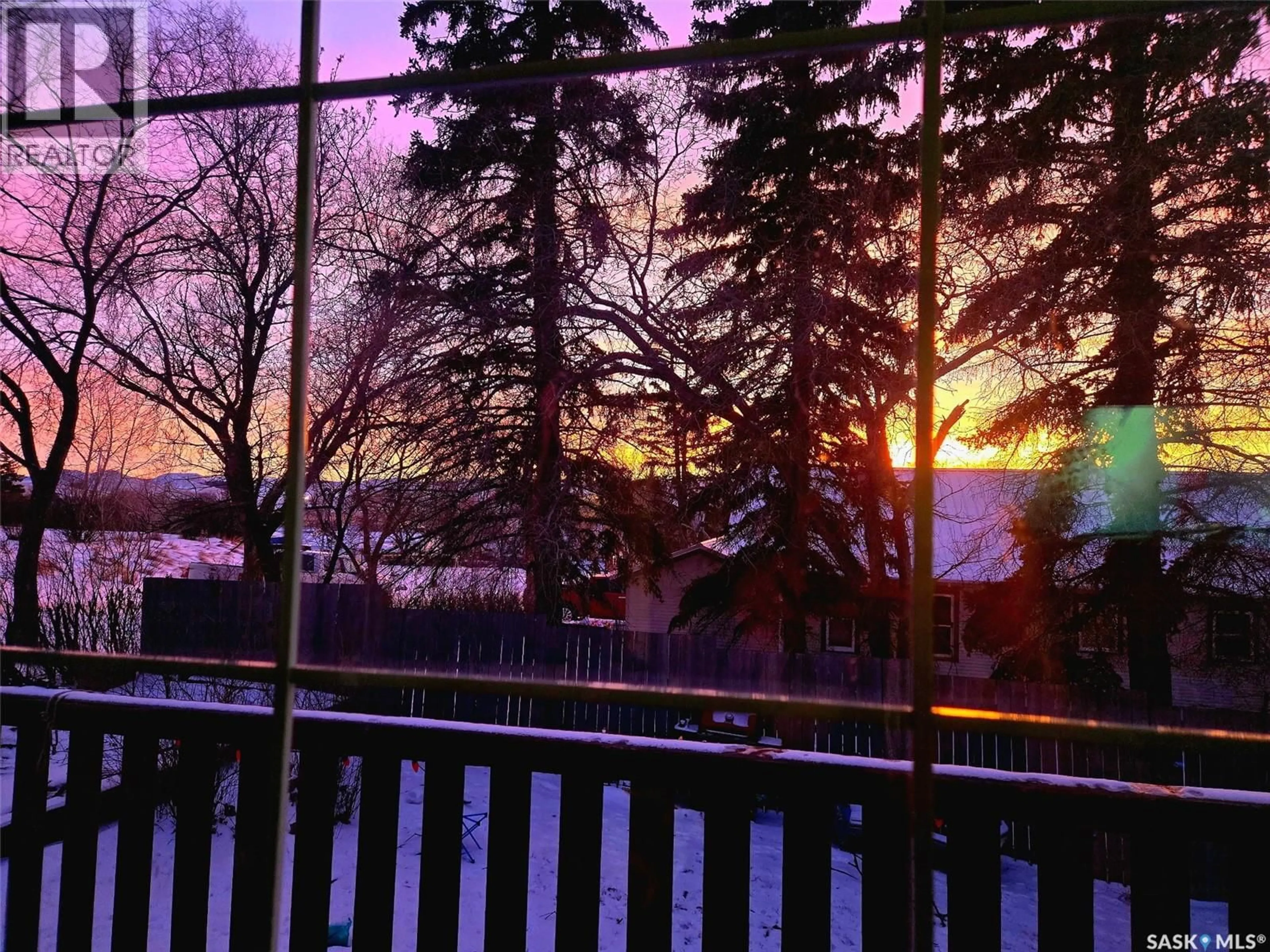 Blurry image for 2014 1ST STREET, Rockglen Saskatchewan S0H3R0