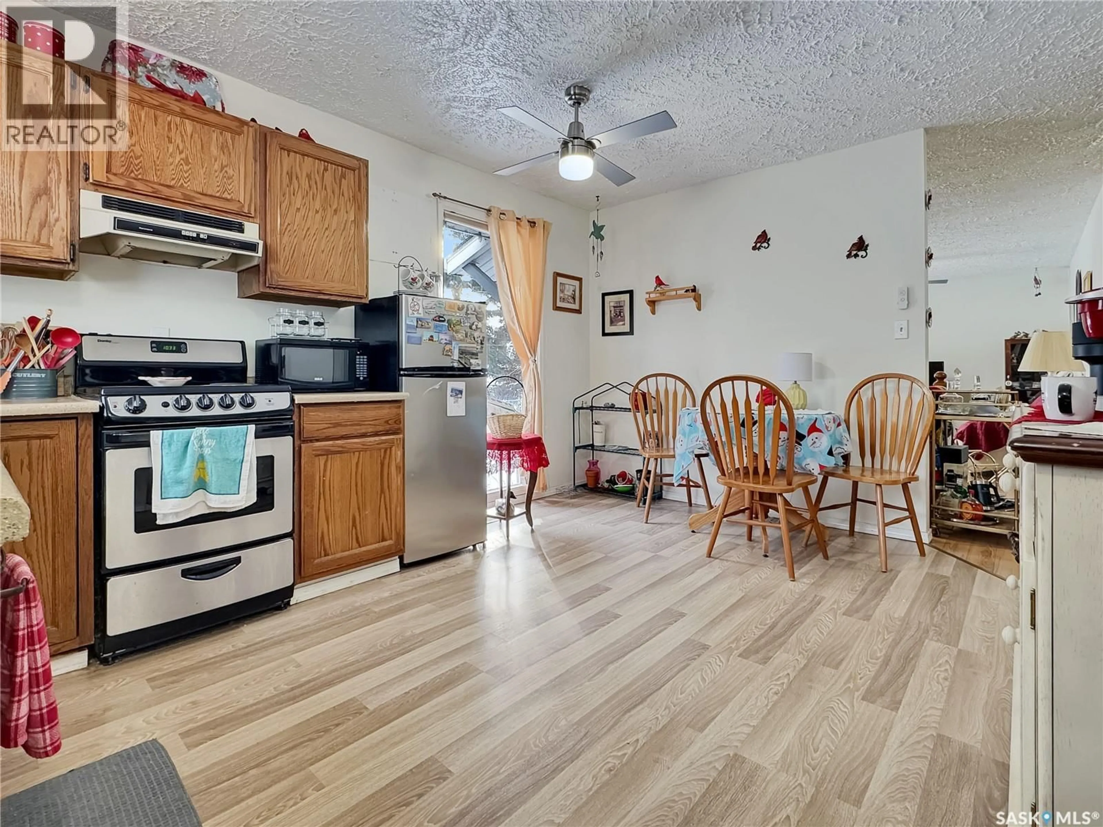 Unknown for 301 & 303 OTTER STREET, Cut Knife Saskatchewan S0M0N0