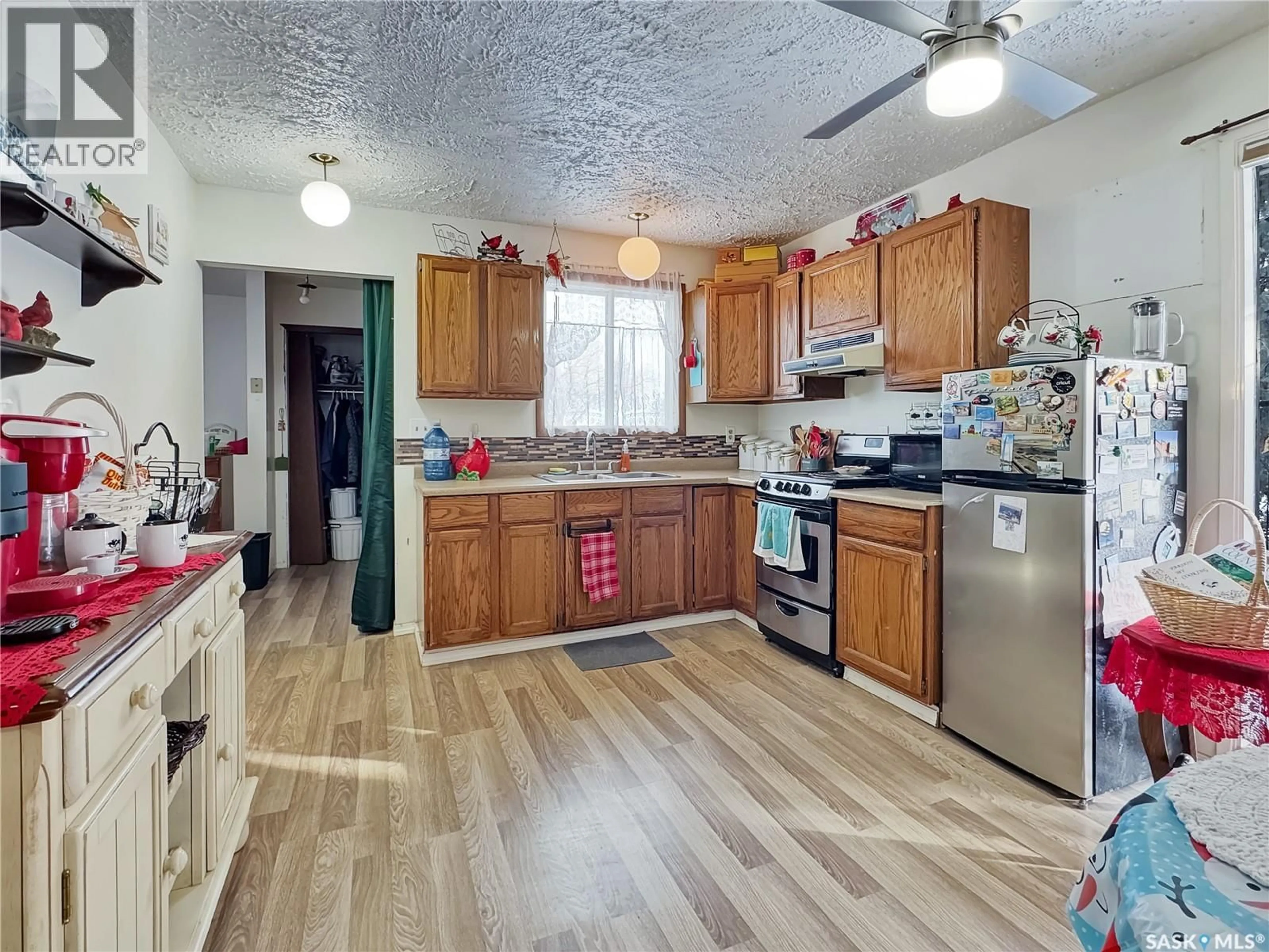 Standard kitchen, unknown for 301 & 303 OTTER STREET, Cut Knife Saskatchewan S0M0N0