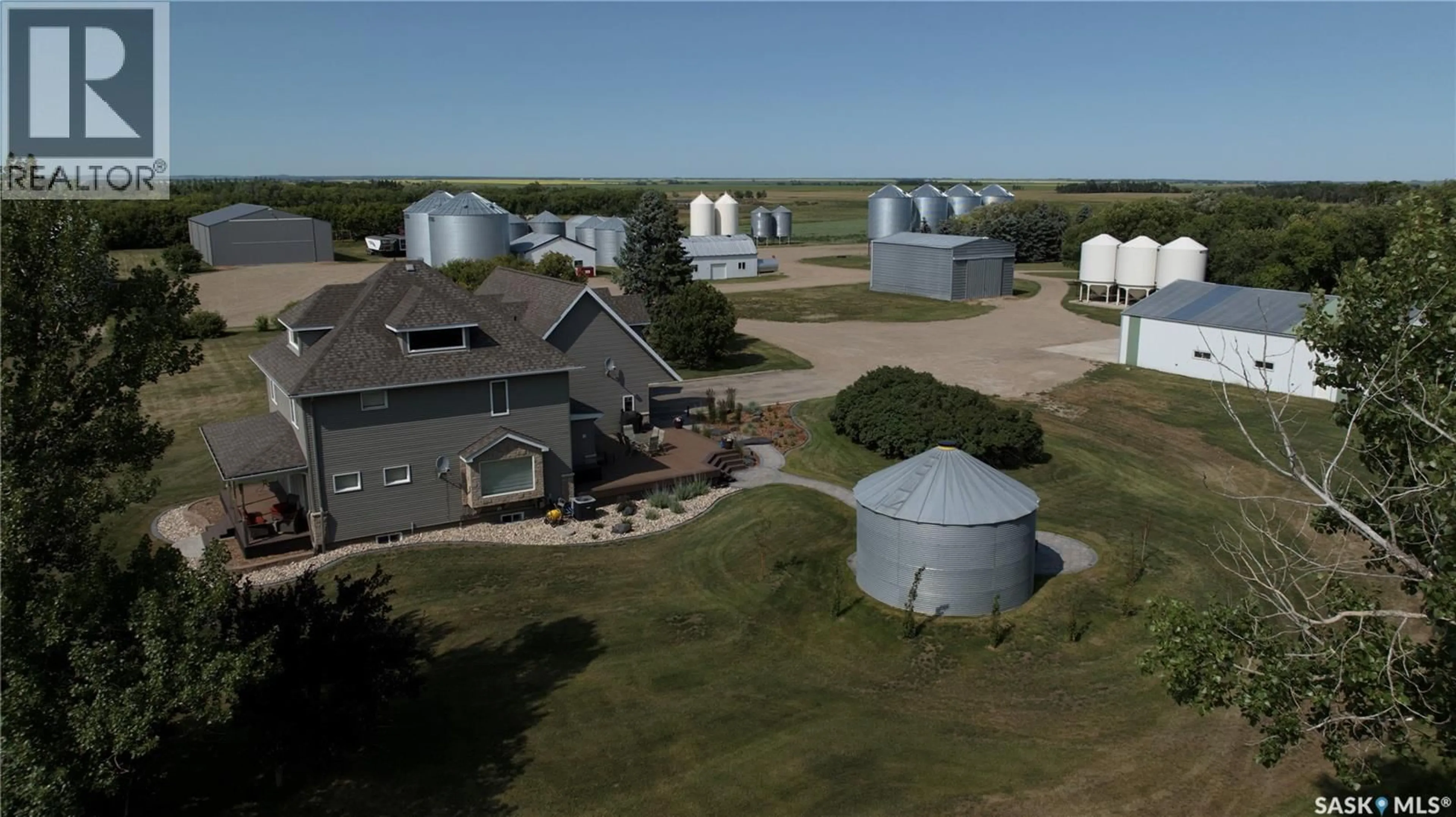 A pic from outside/outdoor area/front of a property/back of a property/a pic from drone, building for DOTY ACREAGE, Moose Mountain Rm No. 63 Saskatchewan S0C0R0