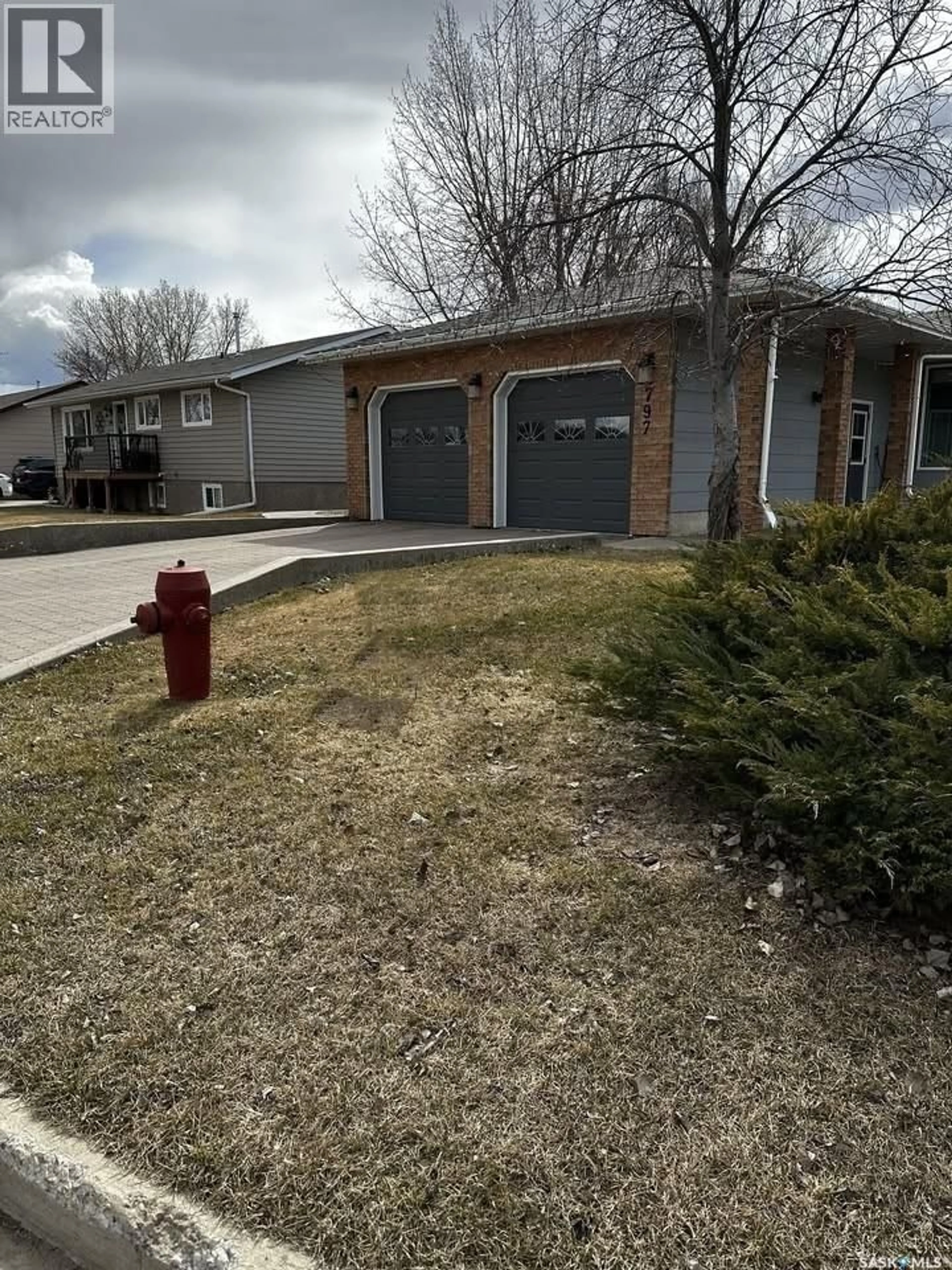 Unknown for 797 4TH STREET, Shaunavon Saskatchewan S0N2M0