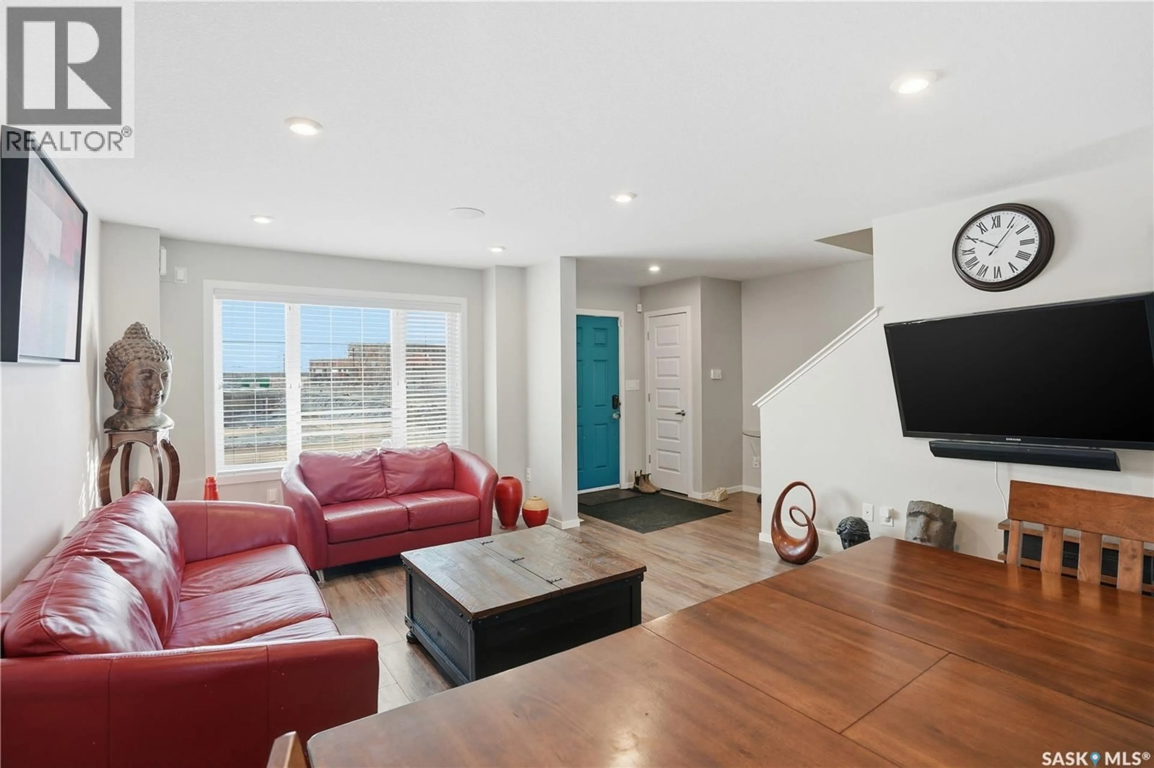 Living room with furniture, unknown for 4174 BRIGHTON CIRCLE, Saskatoon Saskatchewan S7V0M2