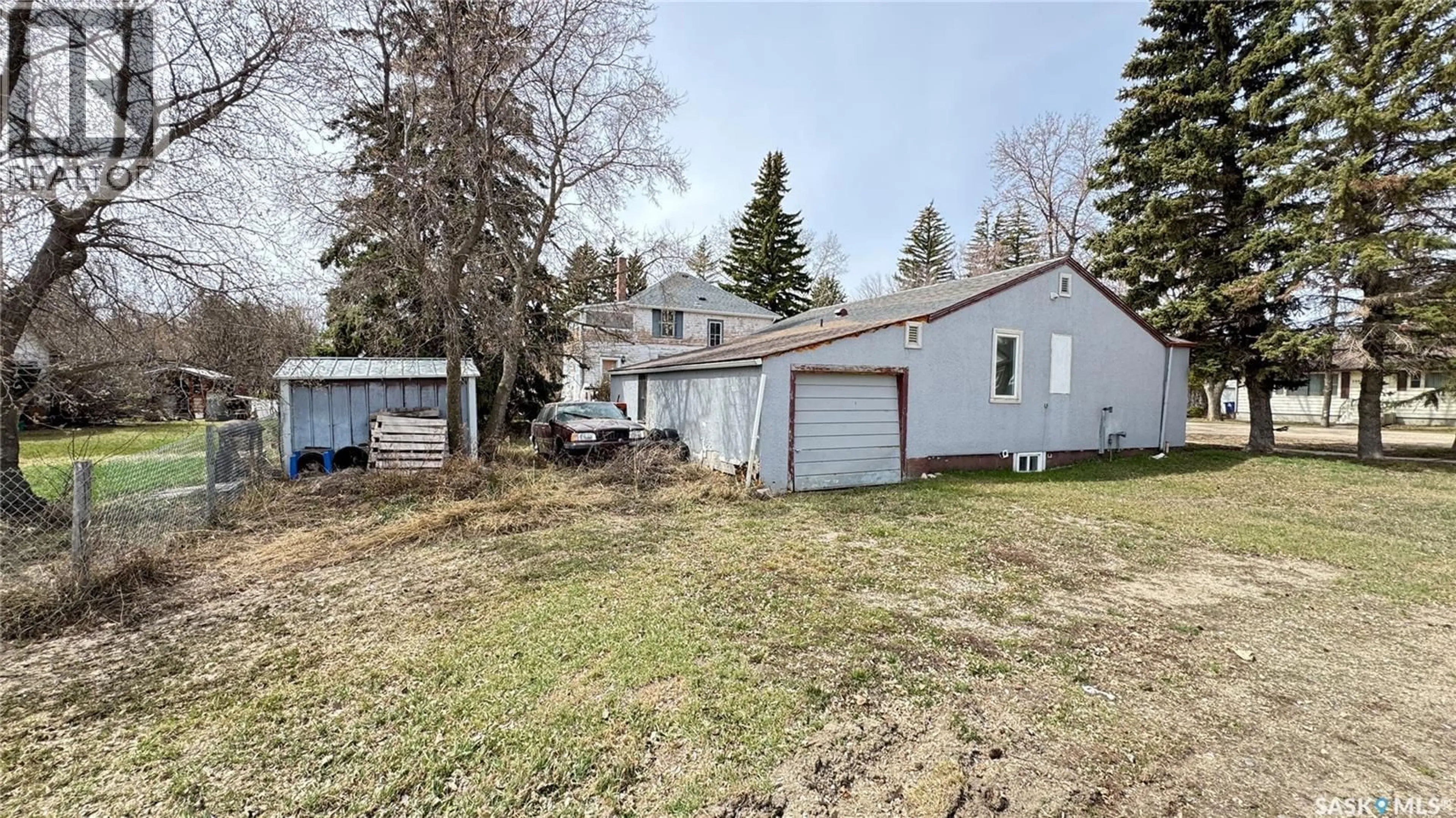 A pic from outside/outdoor area/front of a property/back of a property/a pic from drone, street for 501 2ND STREET, Kenaston Saskatchewan S0G2N0