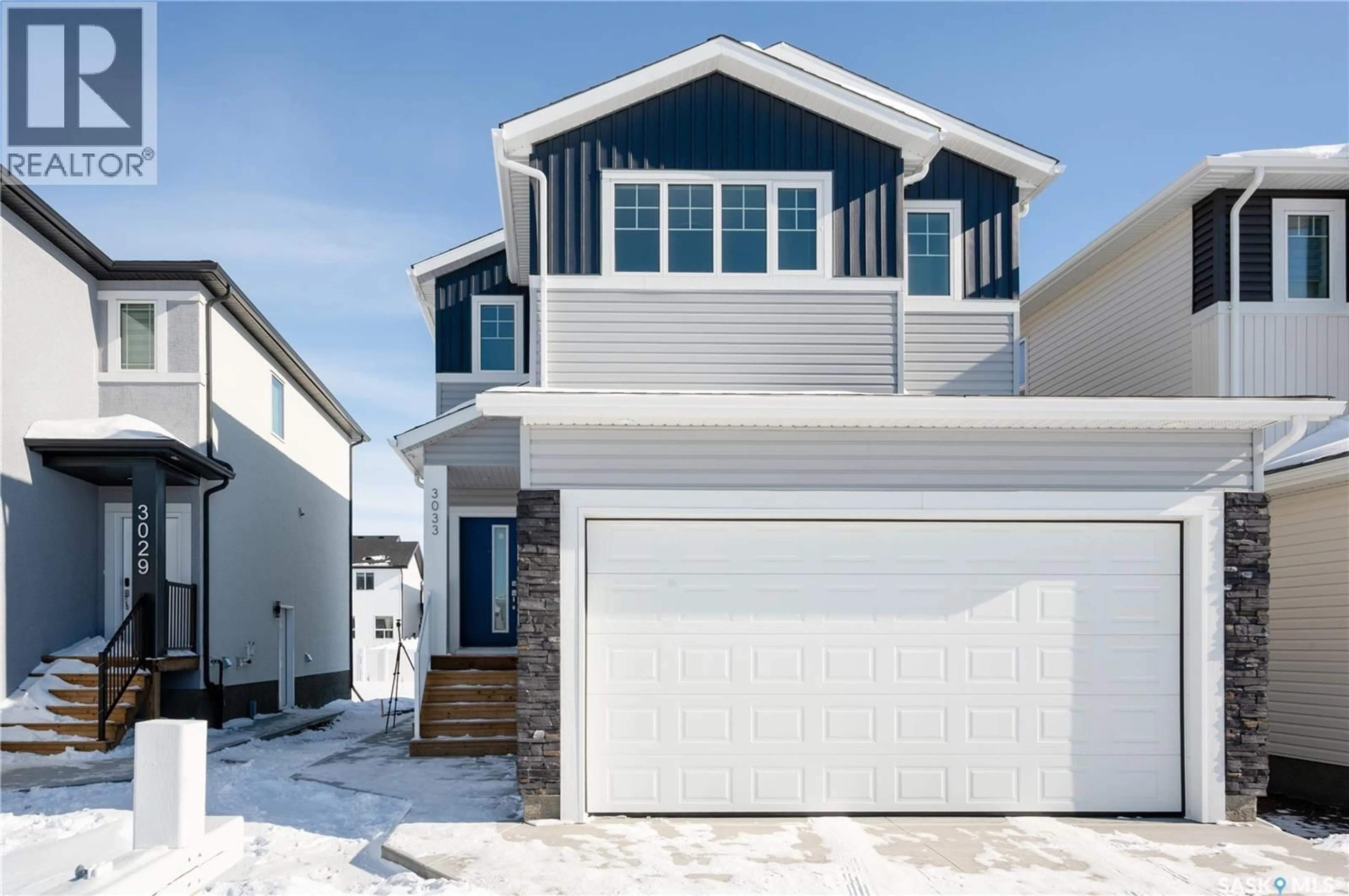 Home with vinyl exterior material, street for 3033 GREEN STONE ROAD, Regina Saskatchewan S4V3Z2