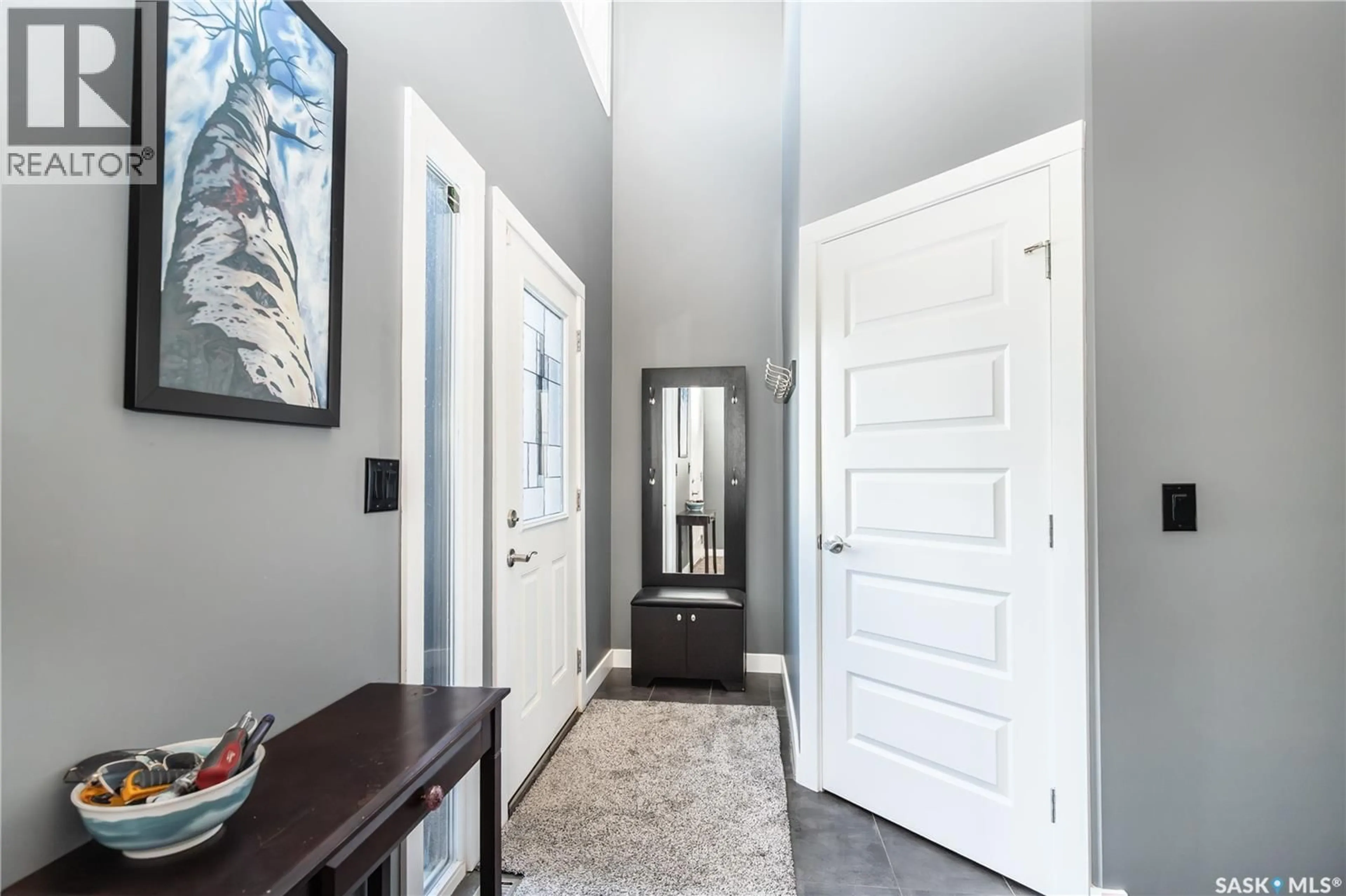 Indoor entryway for 907 WERSCHNER CRESCENT, Saskatoon Saskatchewan S7V0G7