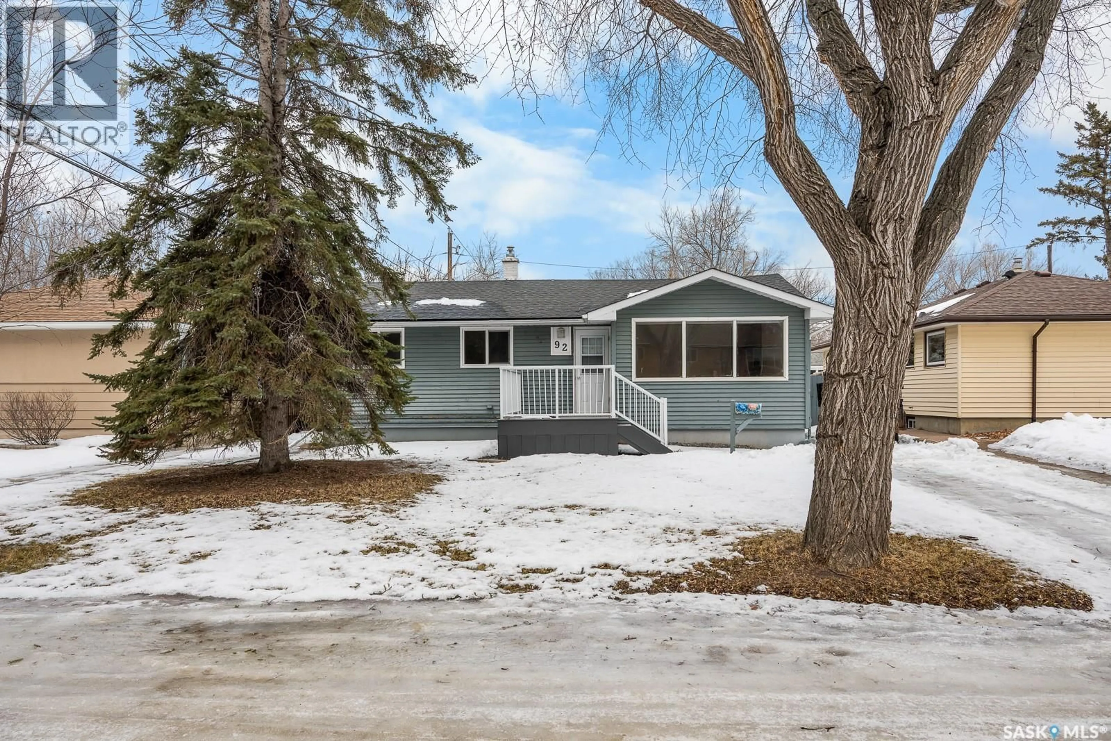 Home with vinyl exterior material, street for 92 FLAMINGO CRESCENT, Regina Saskatchewan S4S0N1