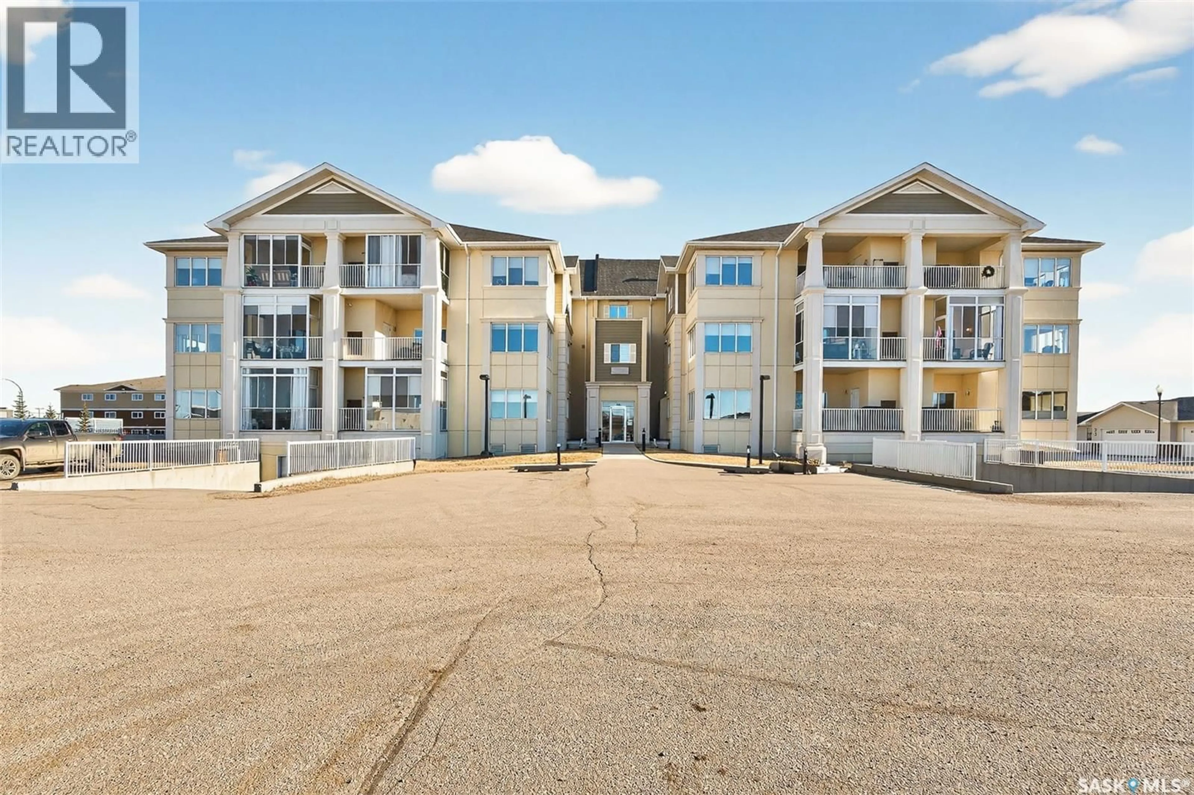 A pic from outside/outdoor area/front of a property/back of a property/a pic from drone, building for 830A - 102 CHESTER ROAD, Moose Jaw Saskatchewan S6J0A6