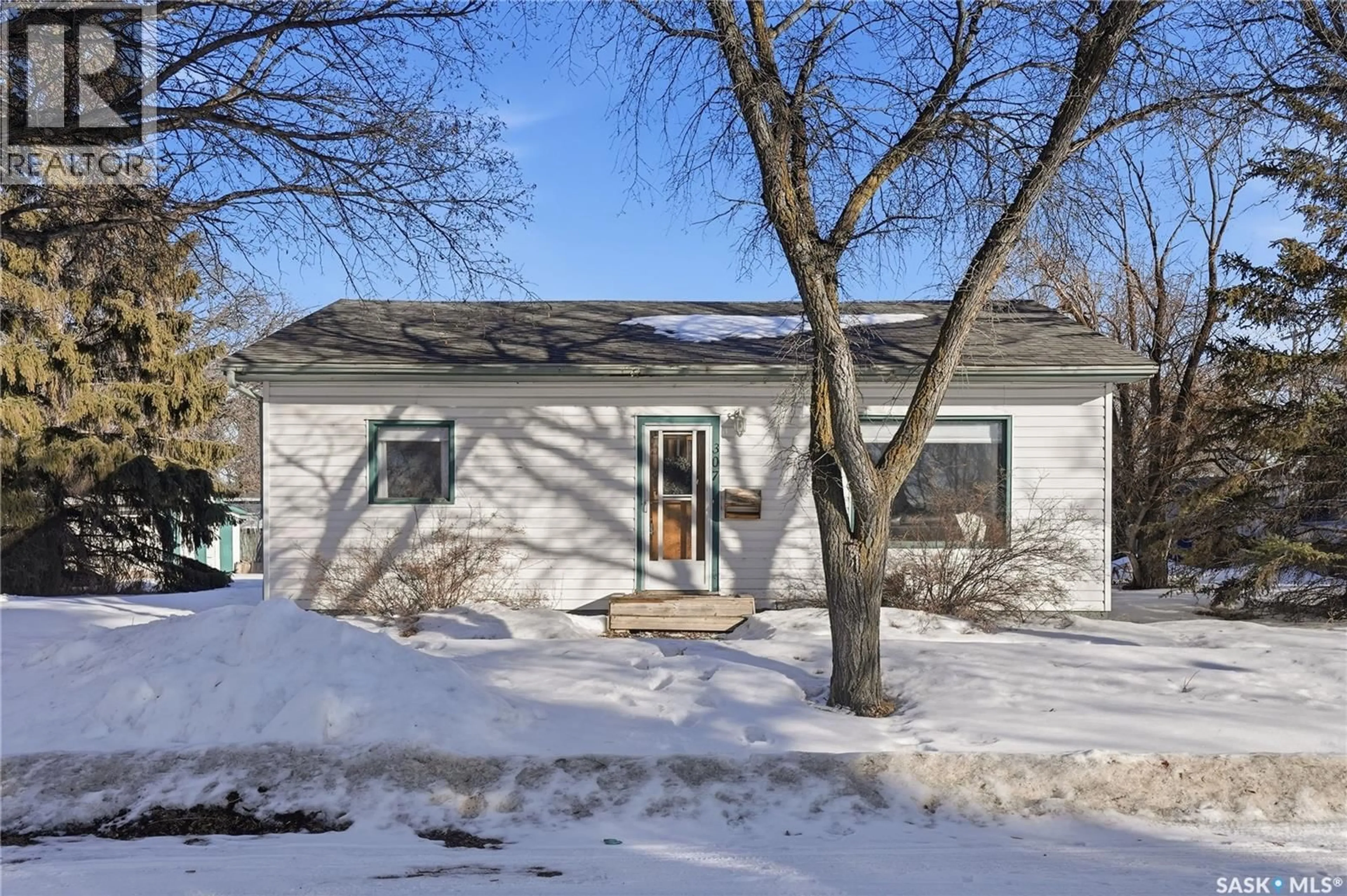 Unknown for 307 2ND STREET, Delisle Saskatchewan S0L0P0