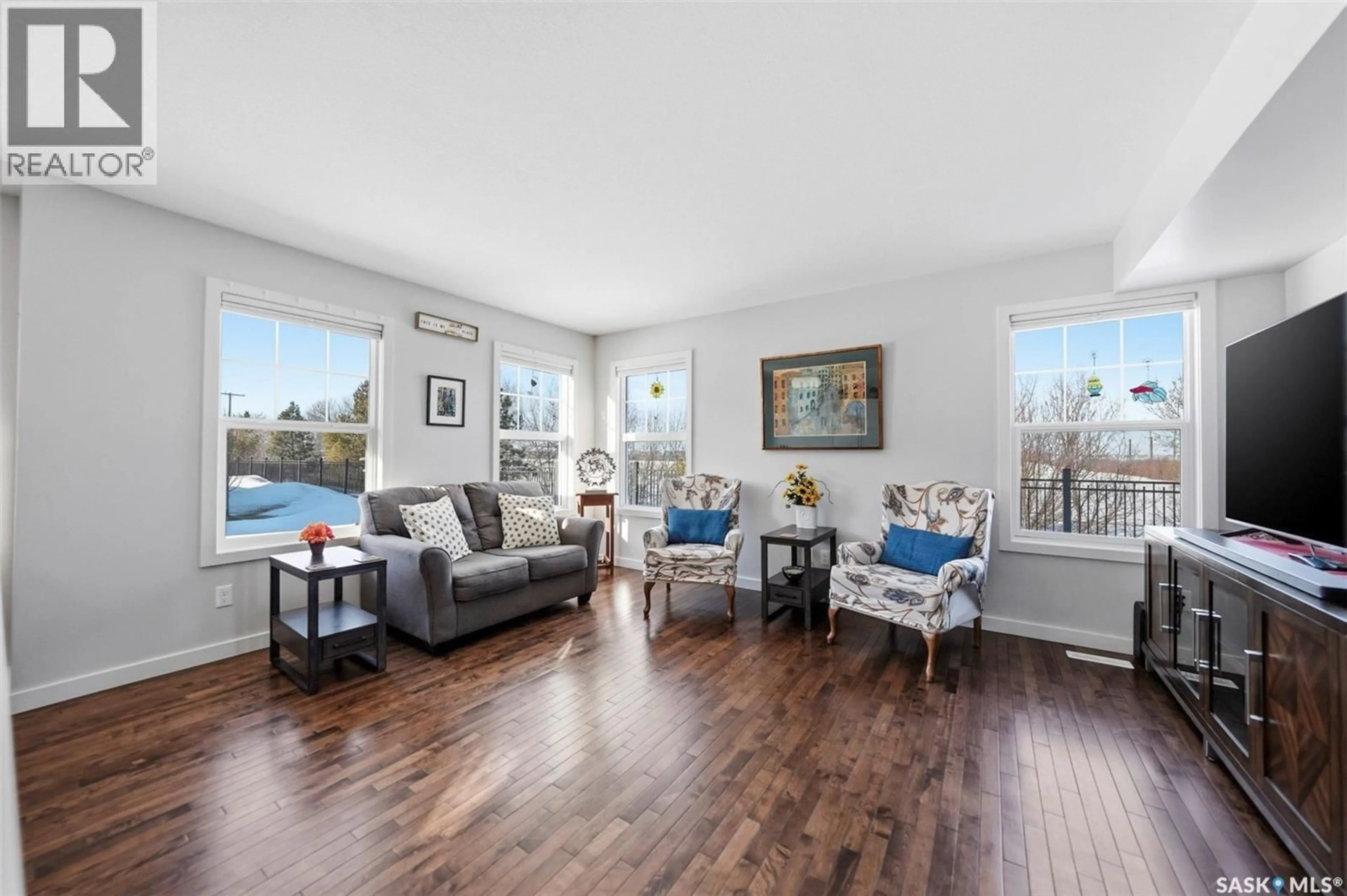 Living room with furniture, unknown for 501 1303 PATON CRESCENT, Saskatoon Saskatchewan S7W0P7