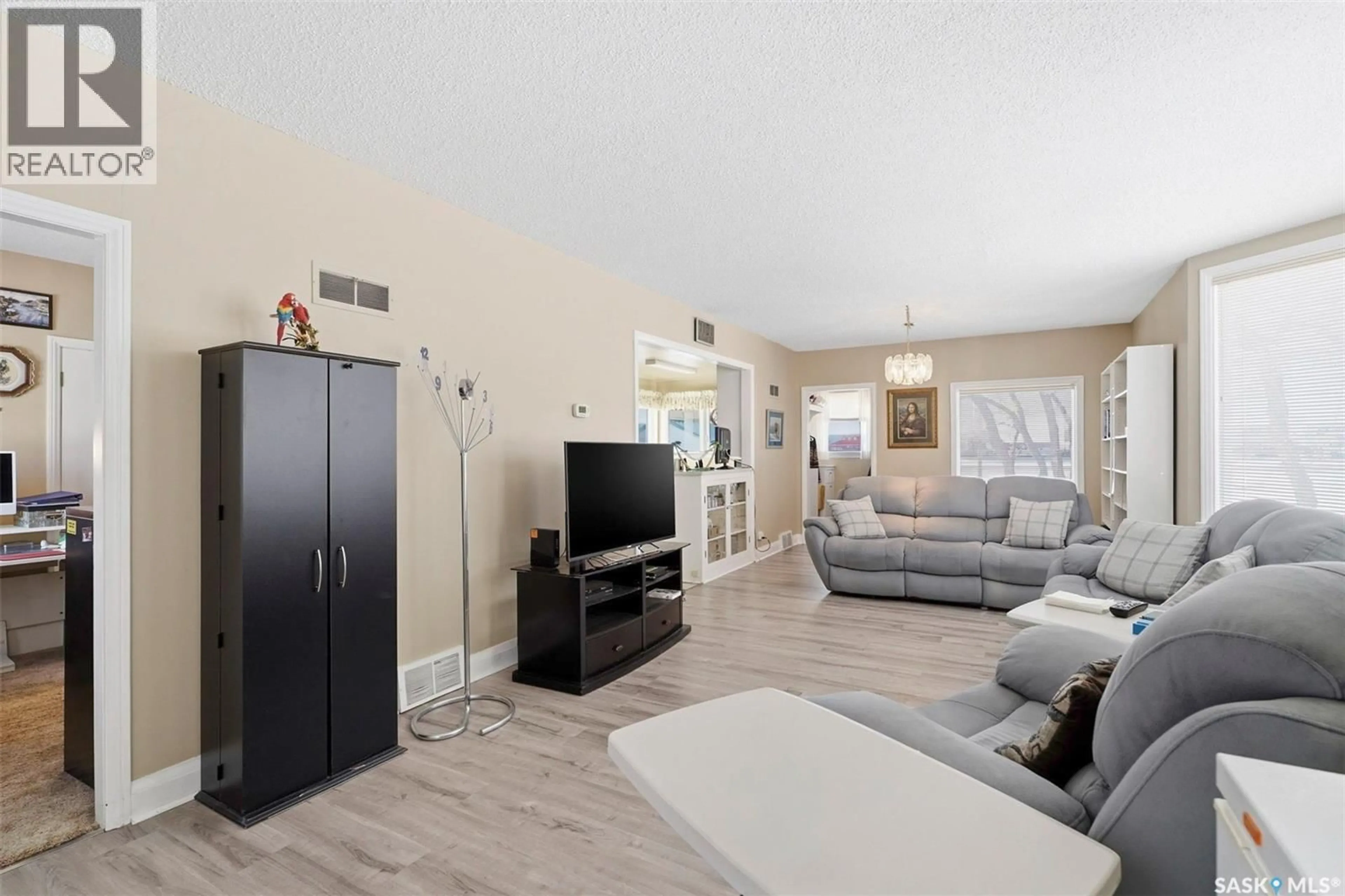 Living room with furniture, unknown for 208 2ND AVENUE E, Nokomis Saskatchewan S0G3R0
