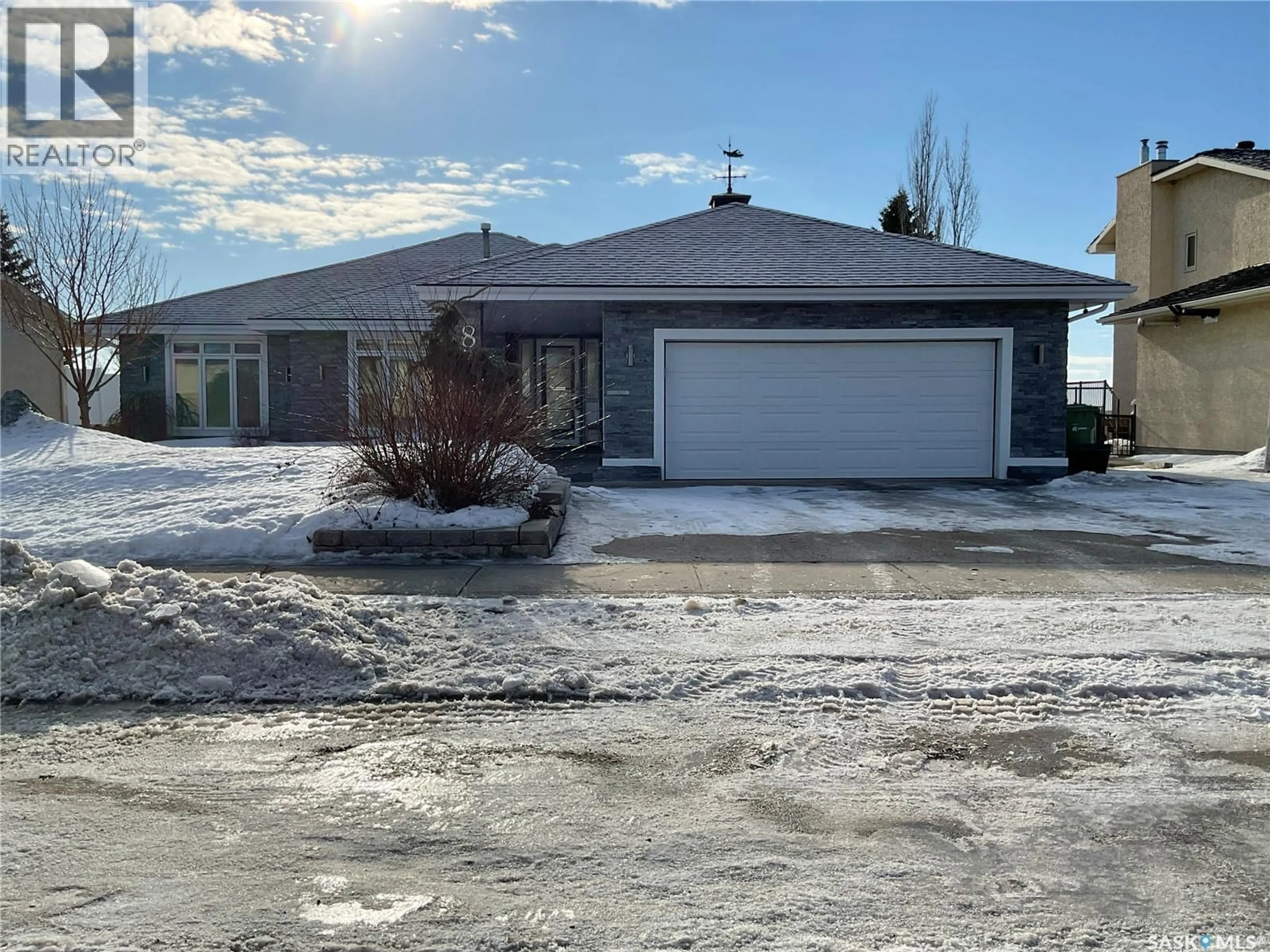 A pic from outside/outdoor area/front of a property/back of a property/a pic from drone, street for 8507 KESTRAL DRIVE, Regina Saskatchewan S4Y1H2